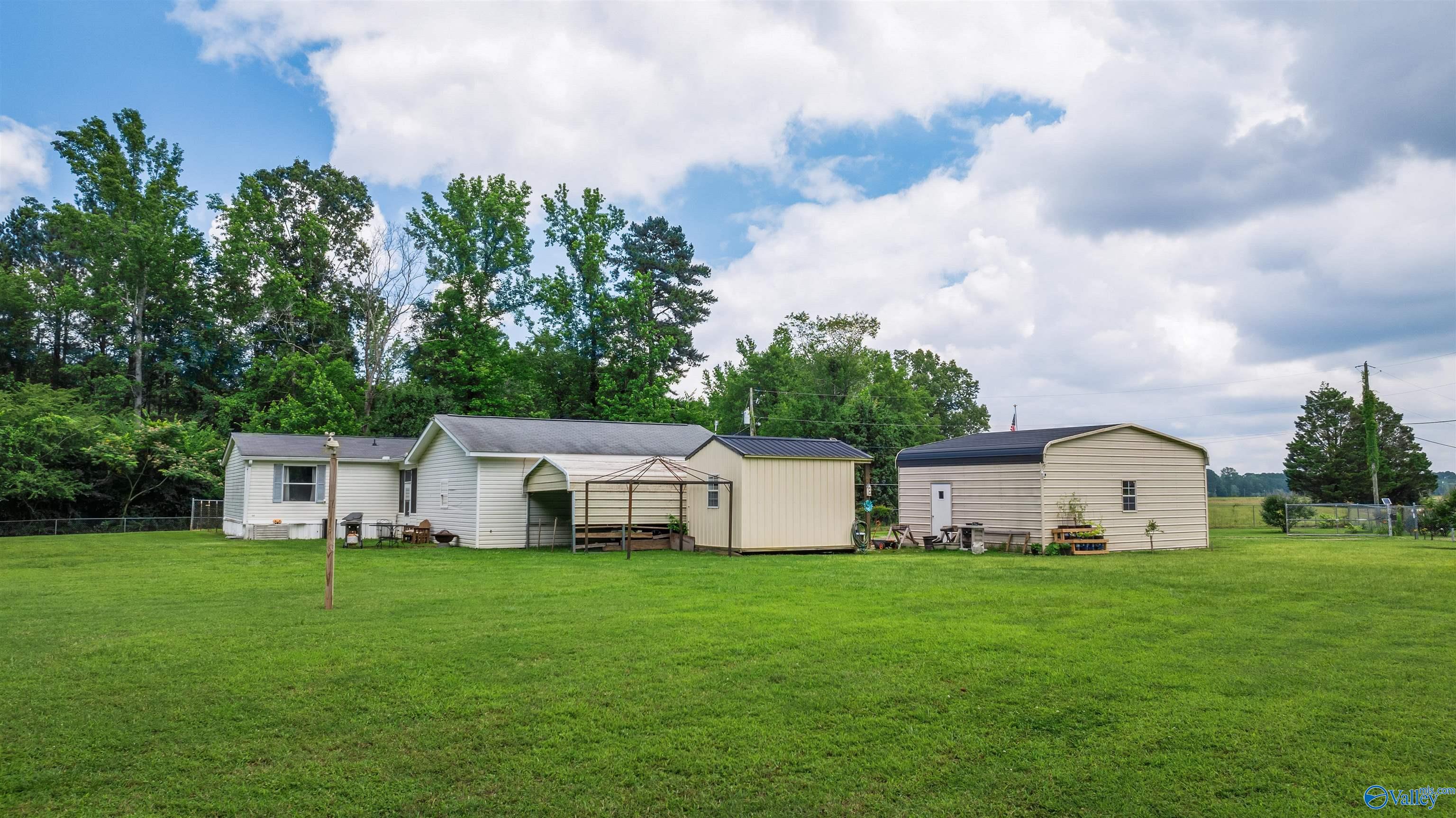 154 Creekside Drive