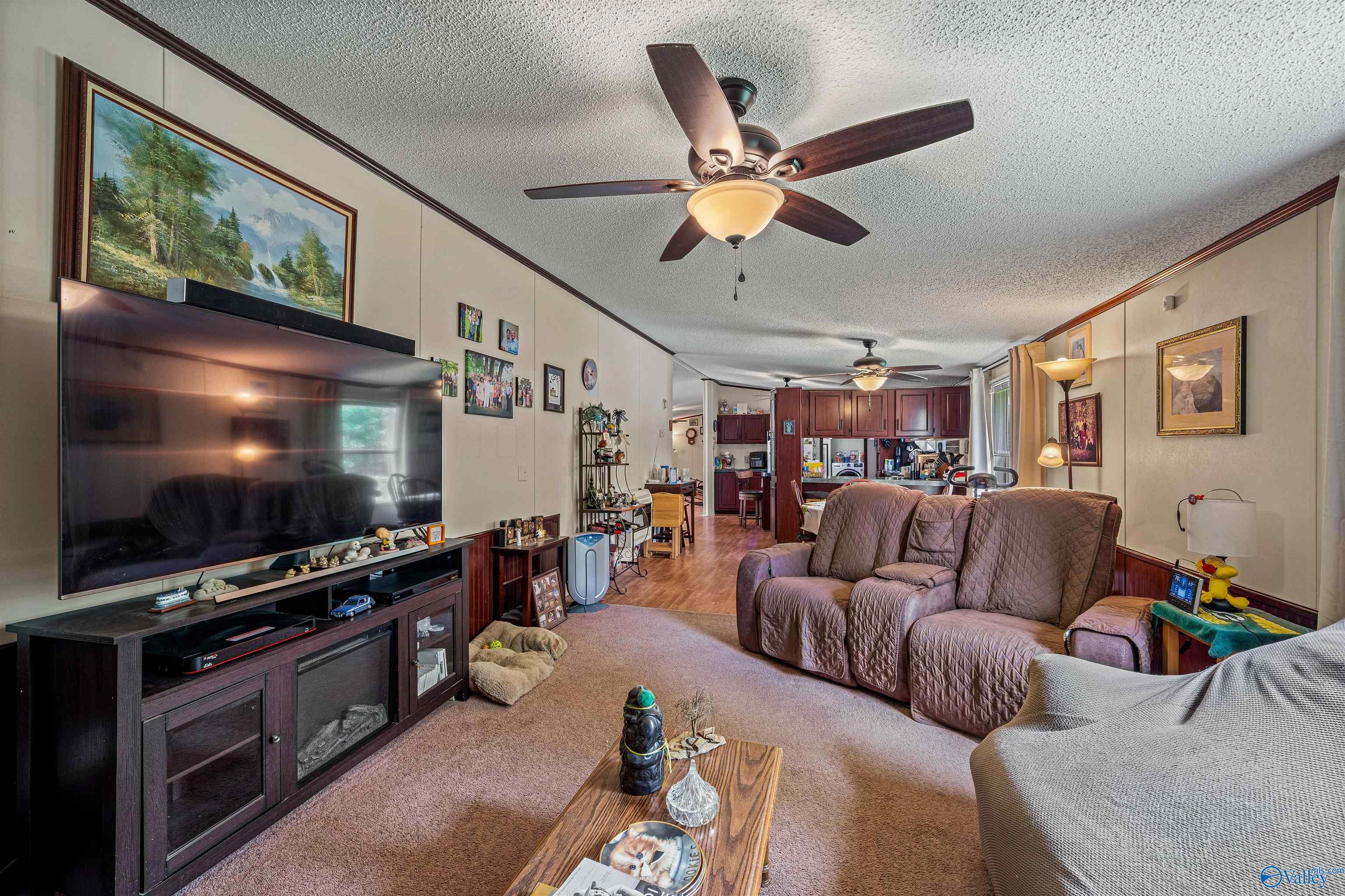 154 Creekside Drive