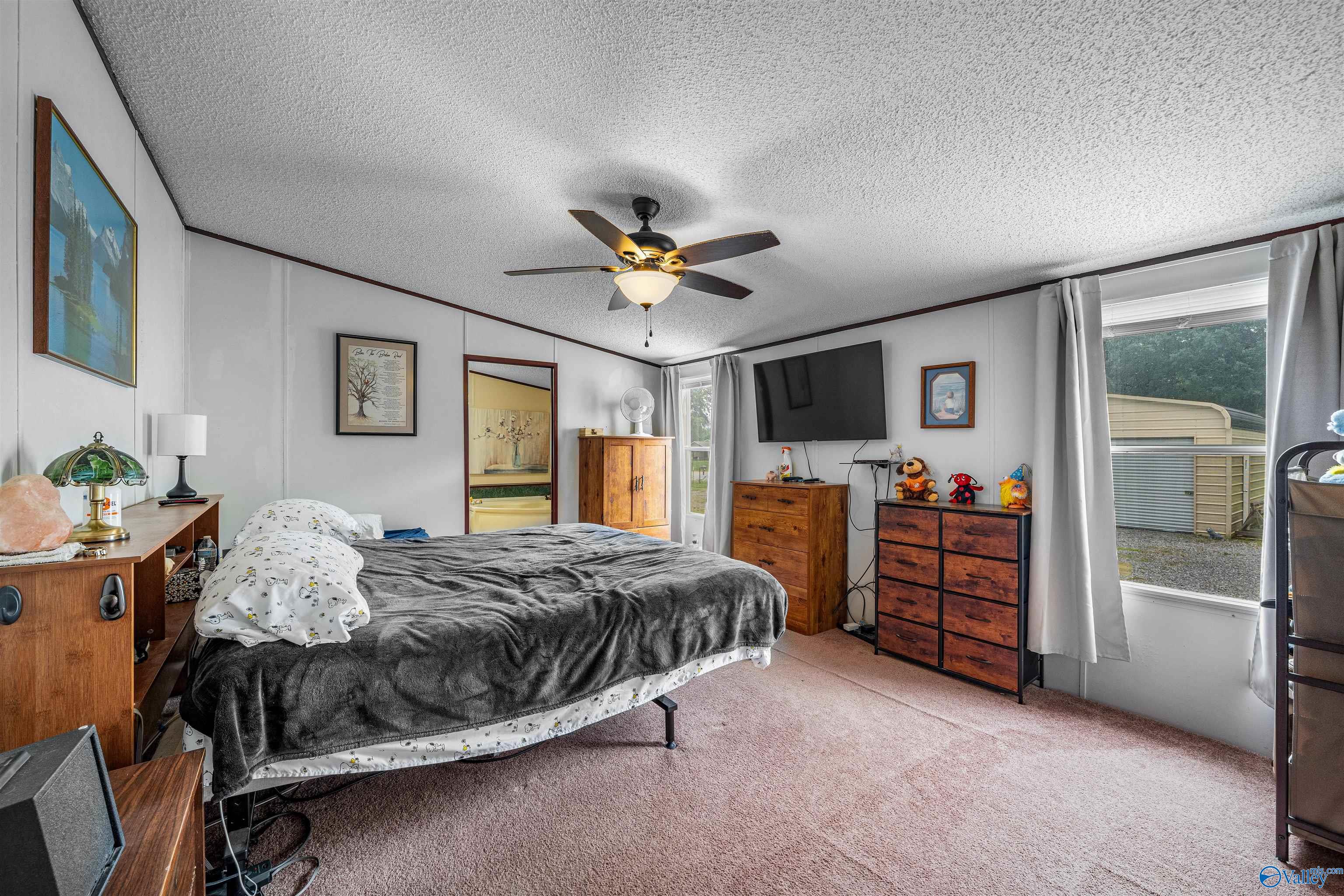 154 Creekside Drive