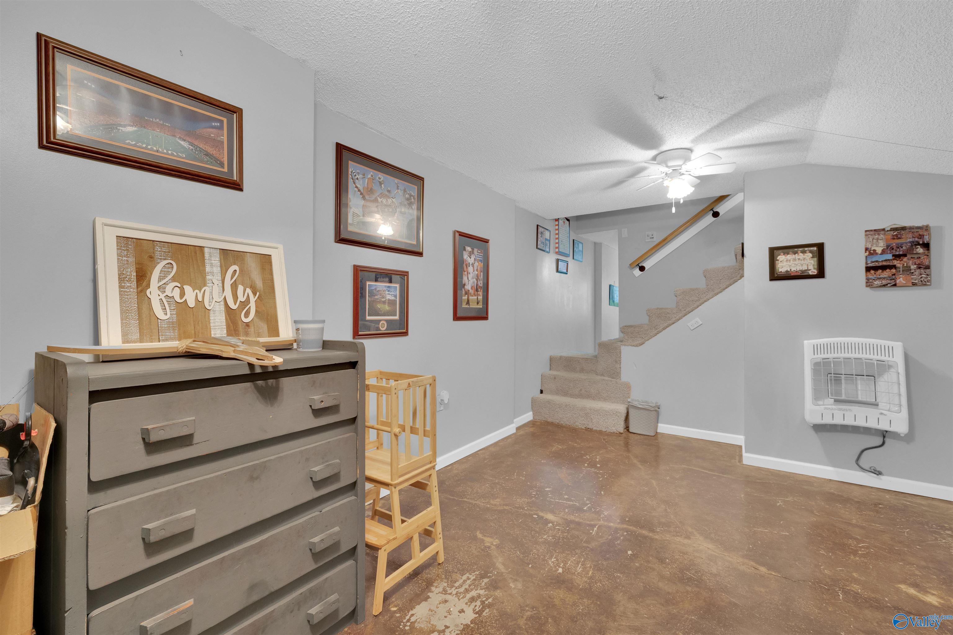 937 E Fruit Farm Road
