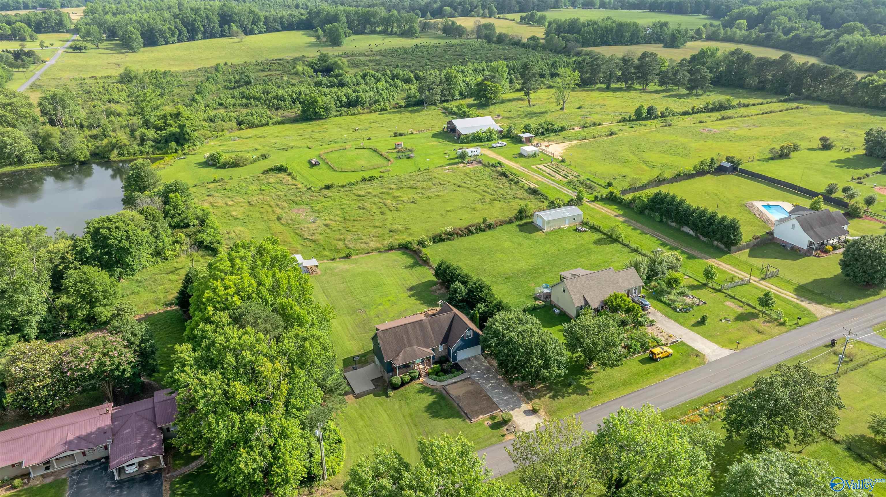 937 E Fruit Farm Road