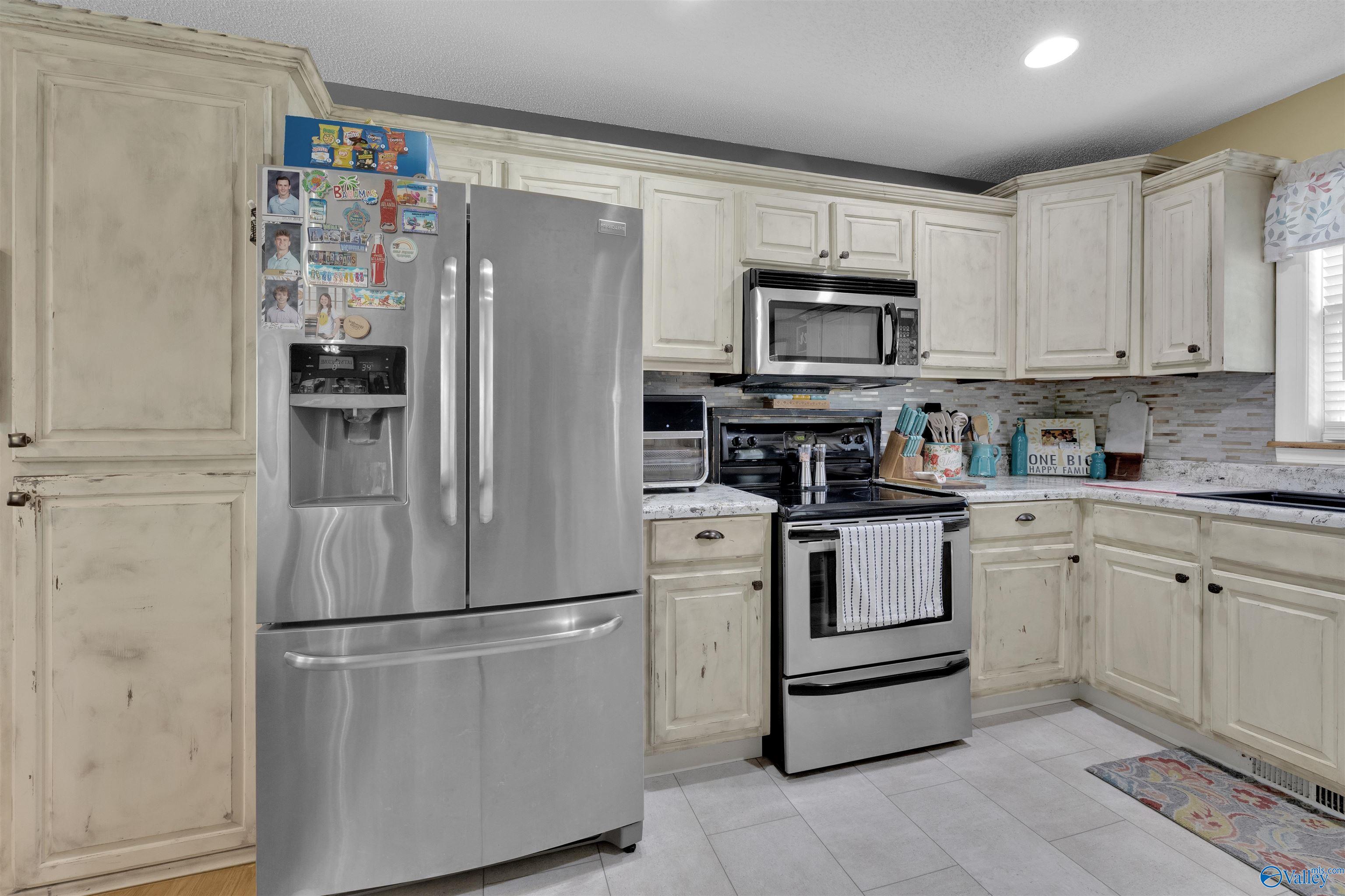 937 E Fruit Farm Road