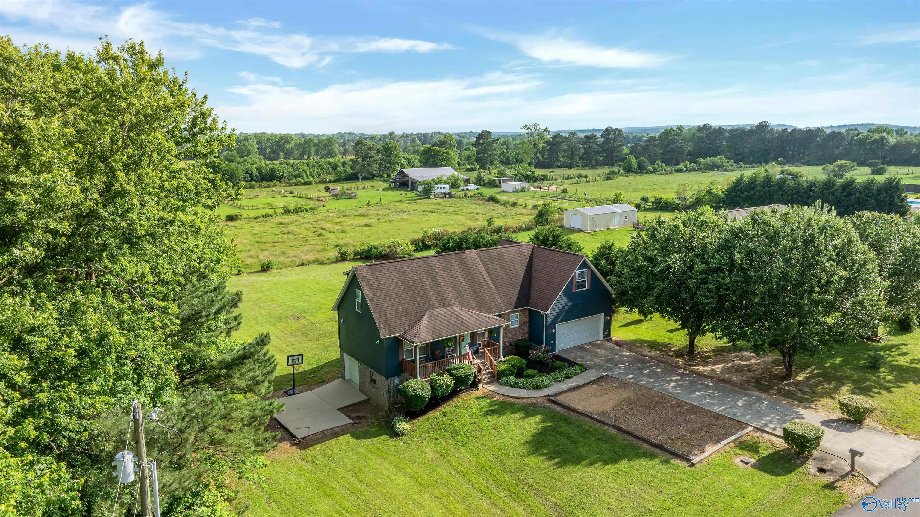 937 E Fruit Farm Road