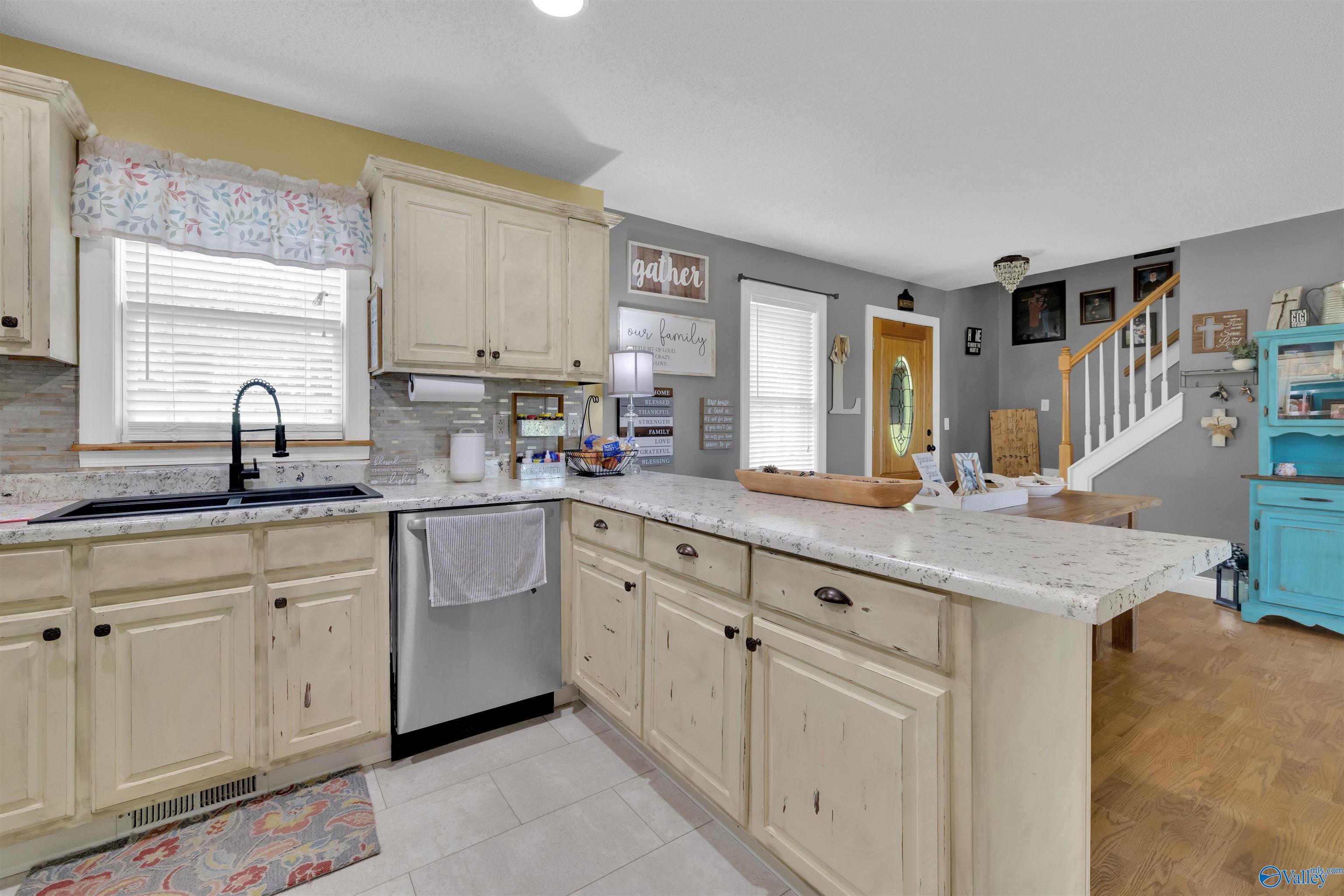 937 E Fruit Farm Road