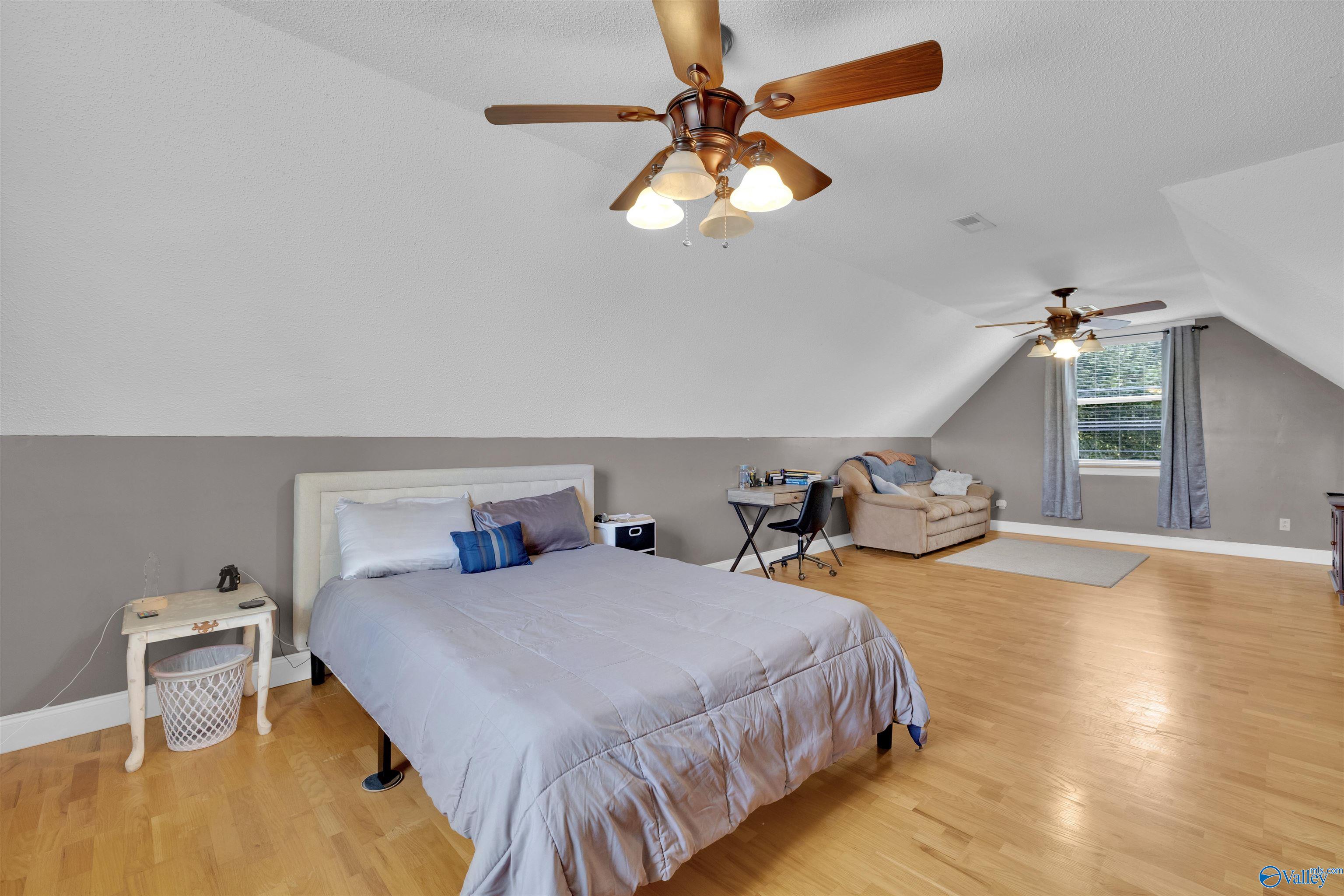 937 E Fruit Farm Road