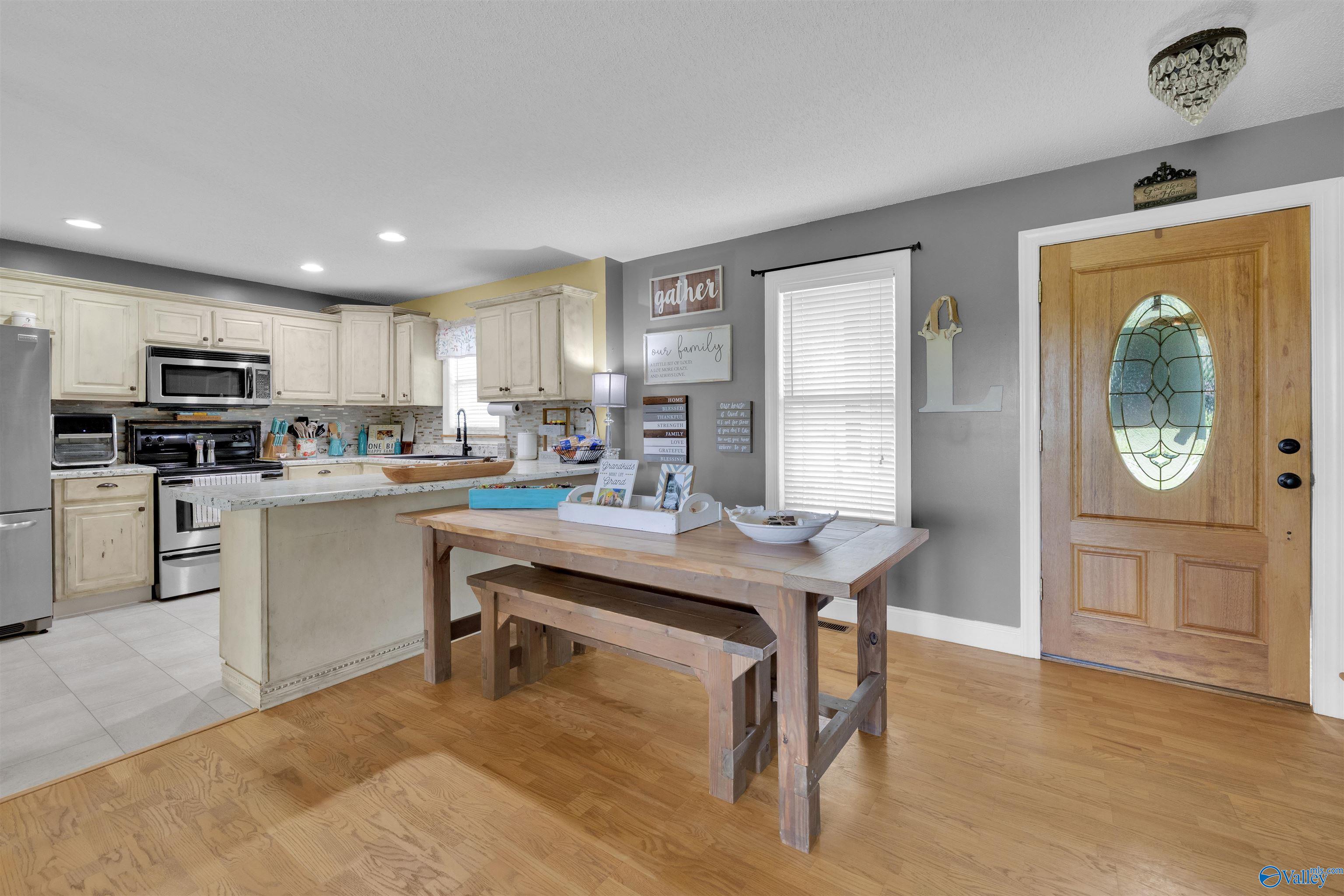 937 E Fruit Farm Road