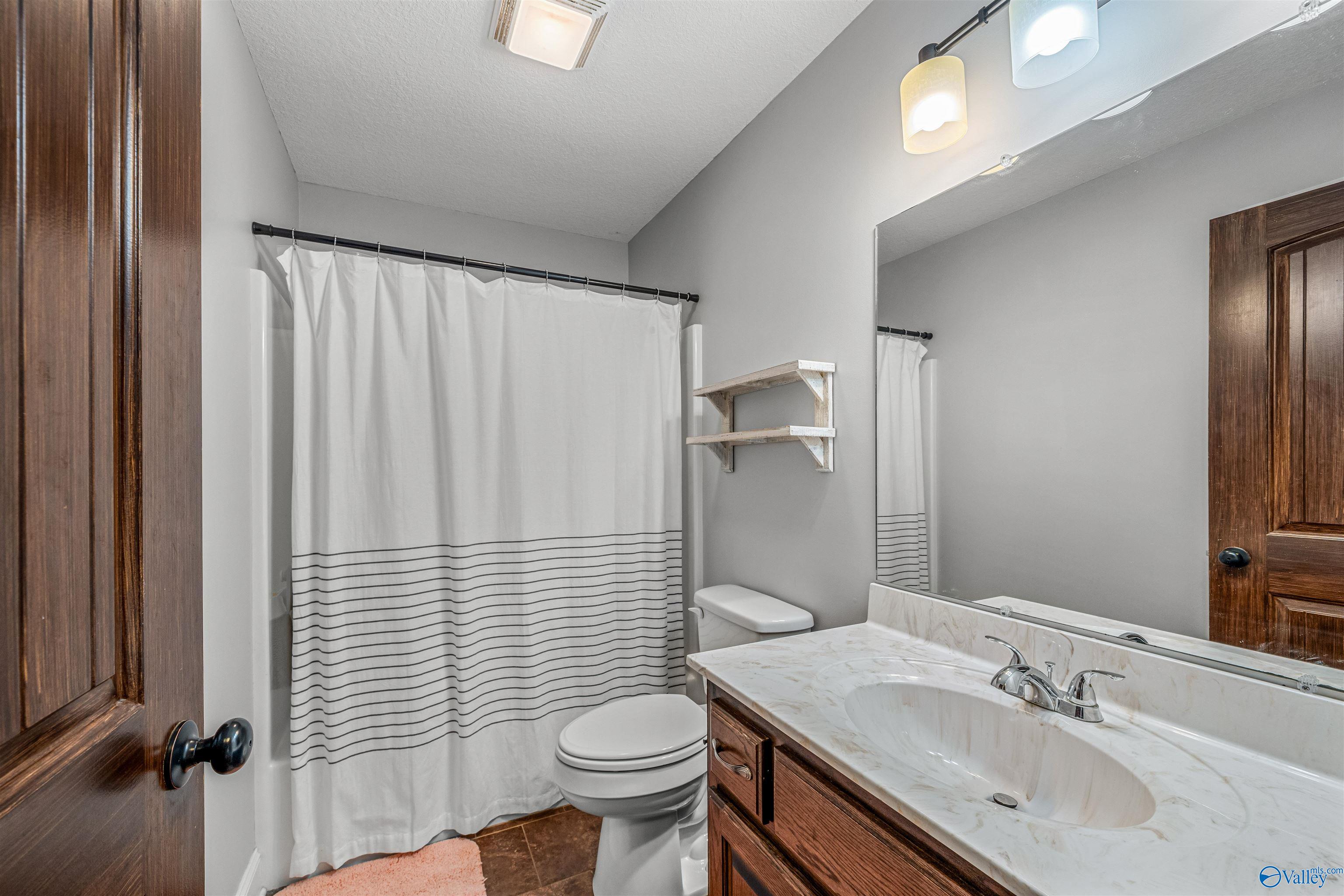 30 Michael Circle NE