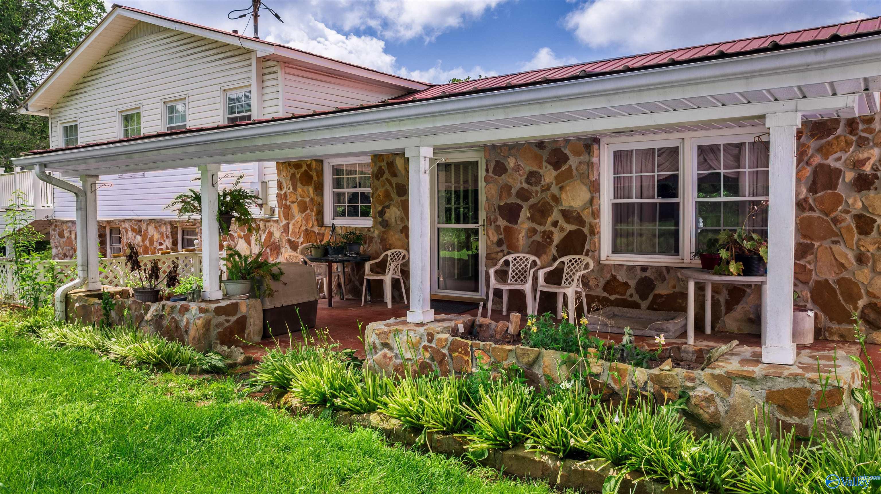 4328 County Road 176