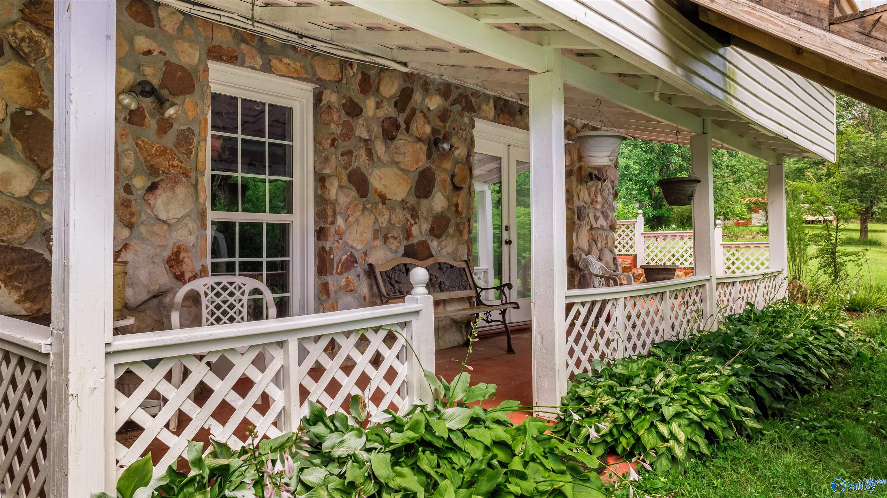 4328 County Road 176
