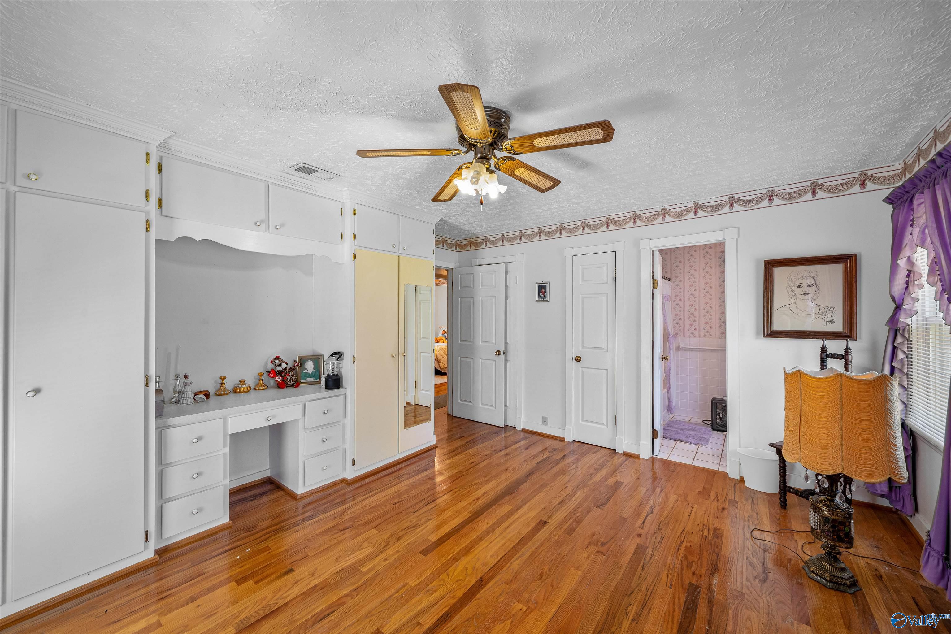 4328 County Road 176