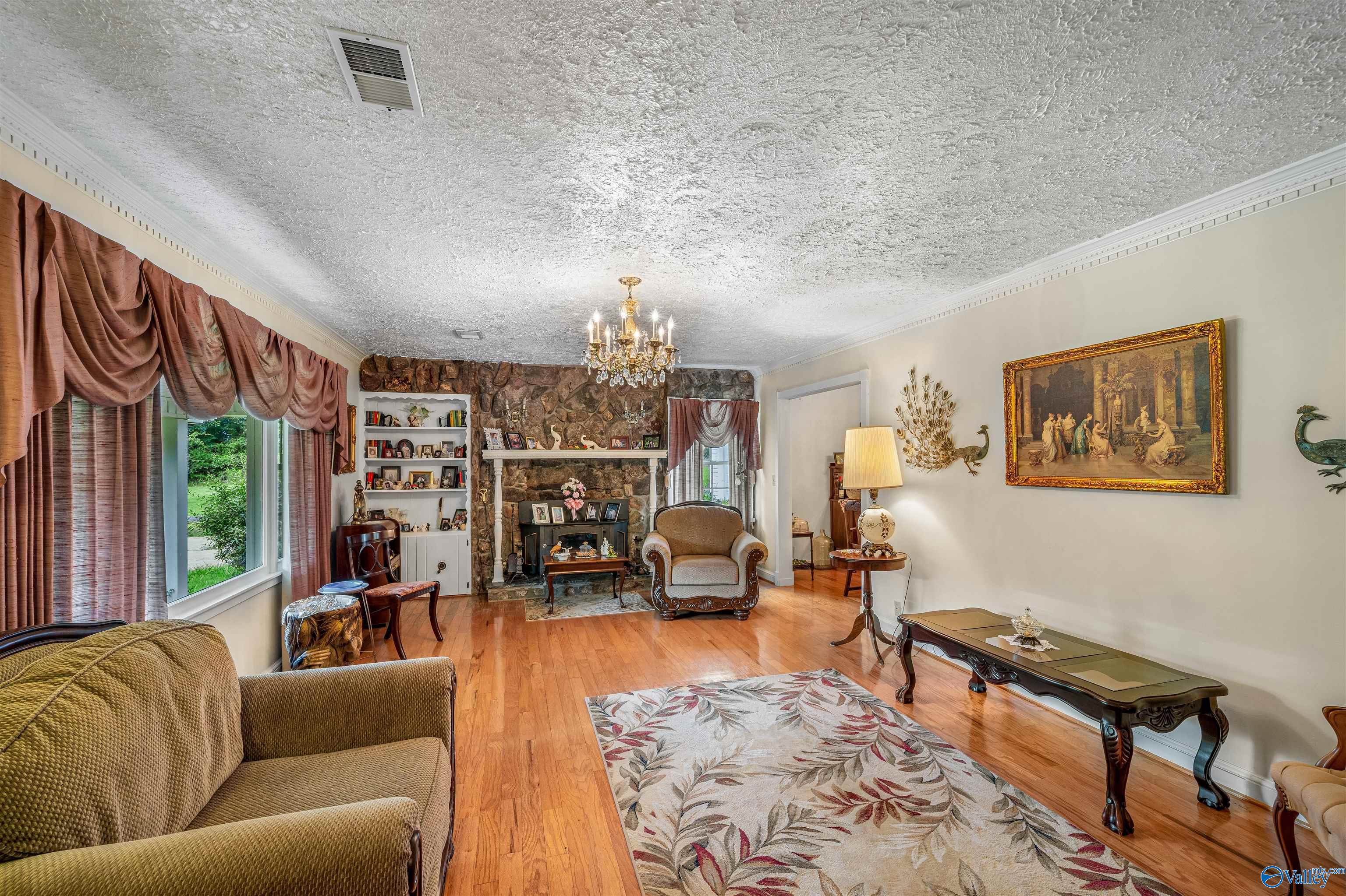 4328 County Road 176