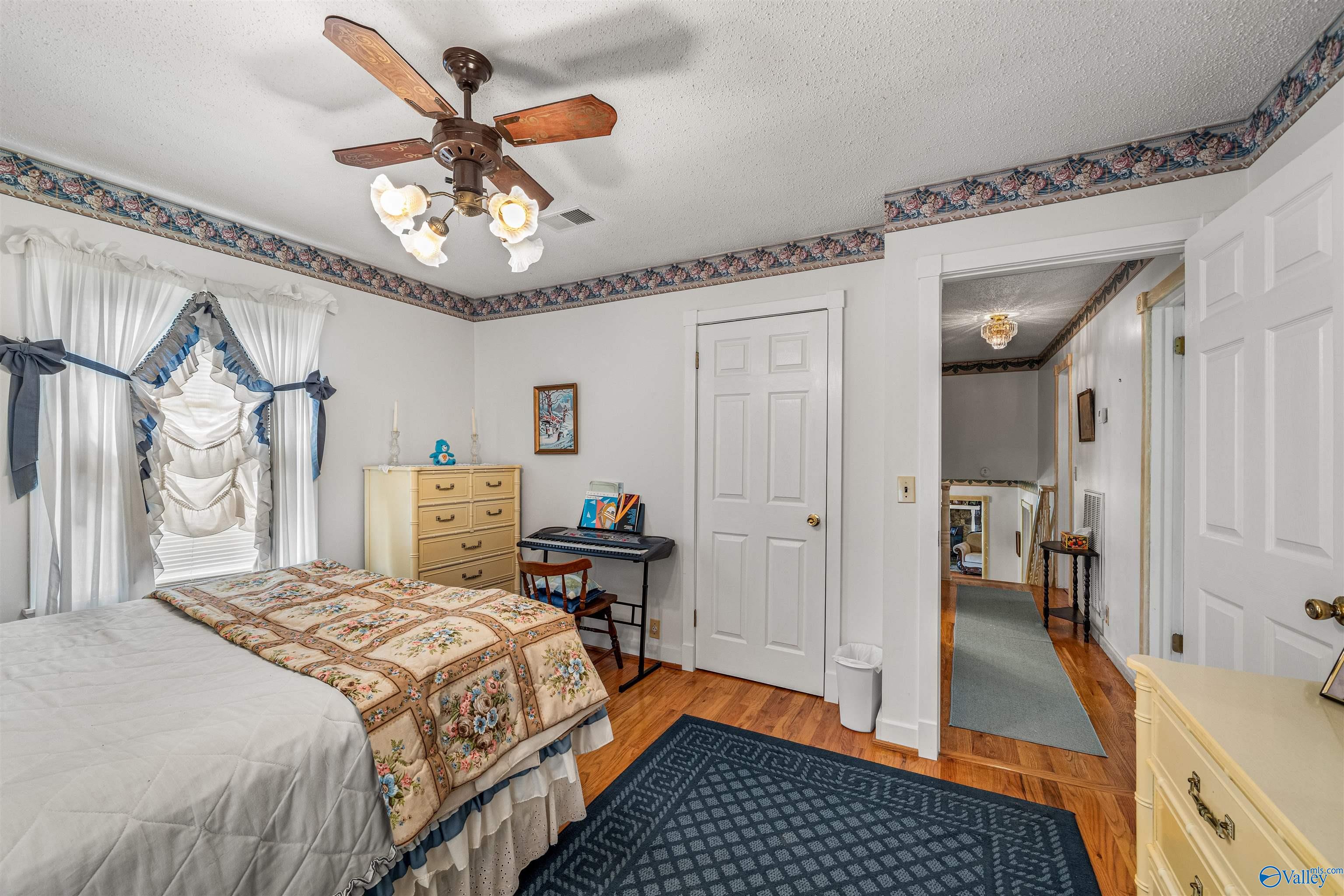 4328 County Road 176