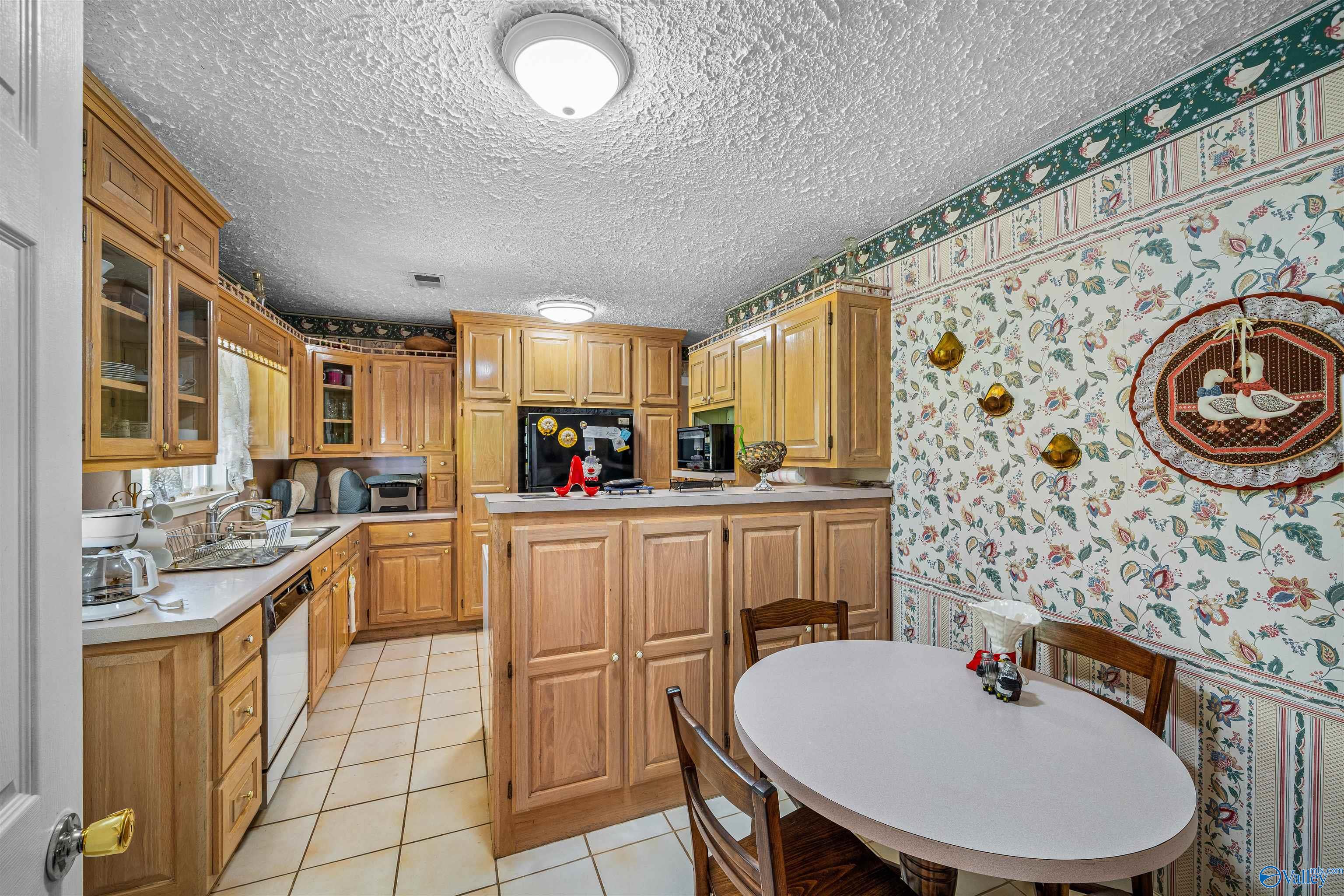 4328 County Road 176