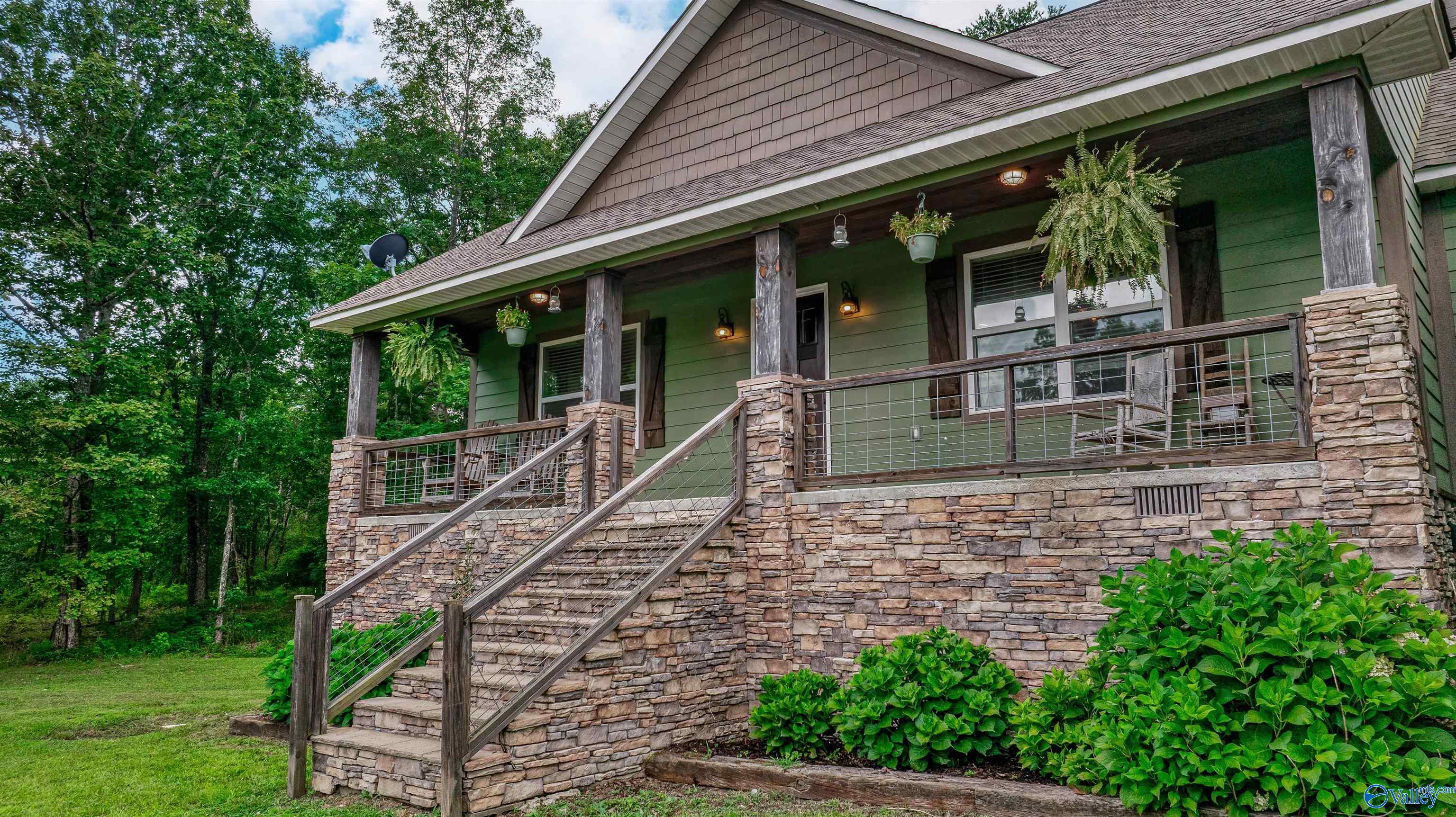370 Valhalla Road