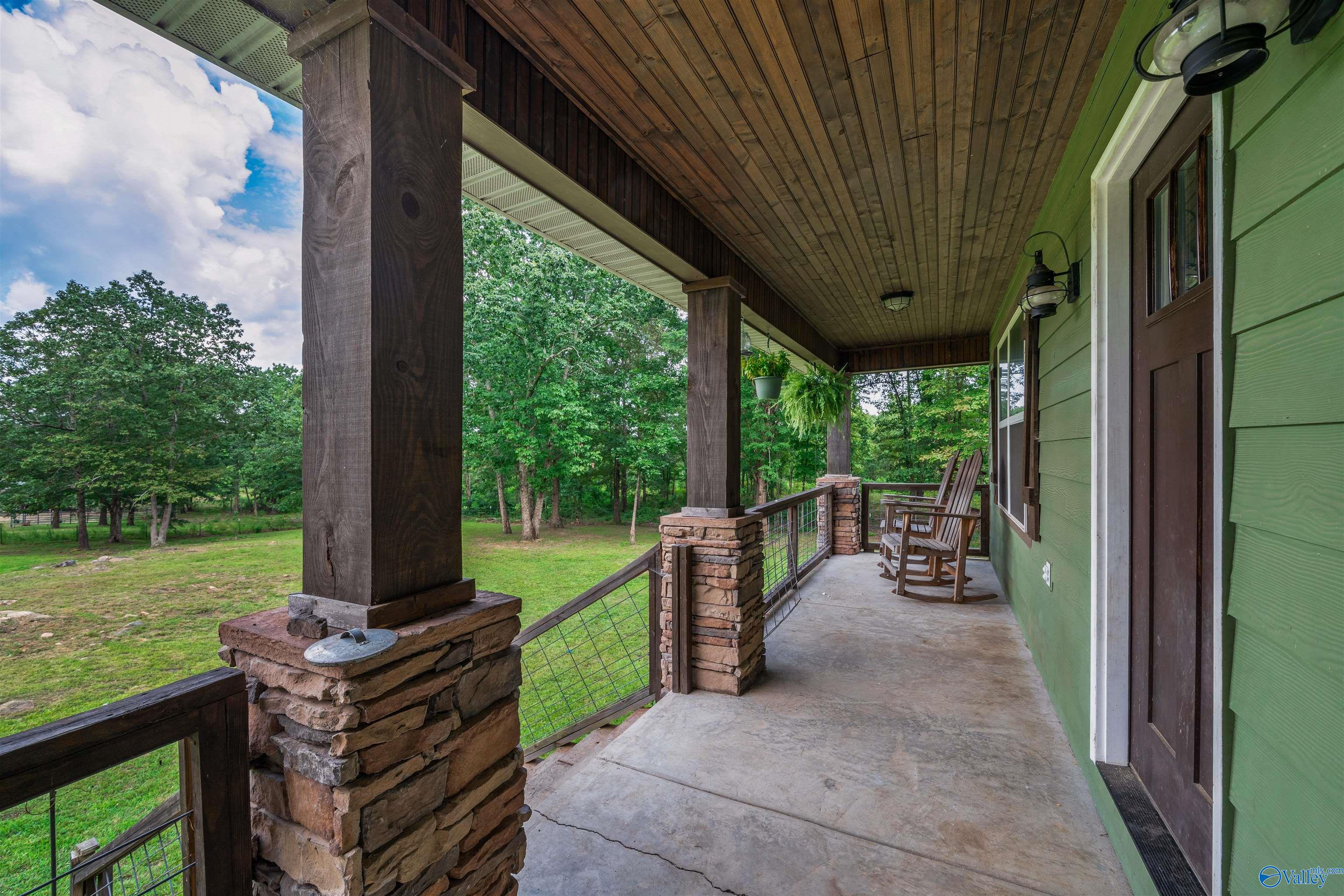 370 Valhalla Road