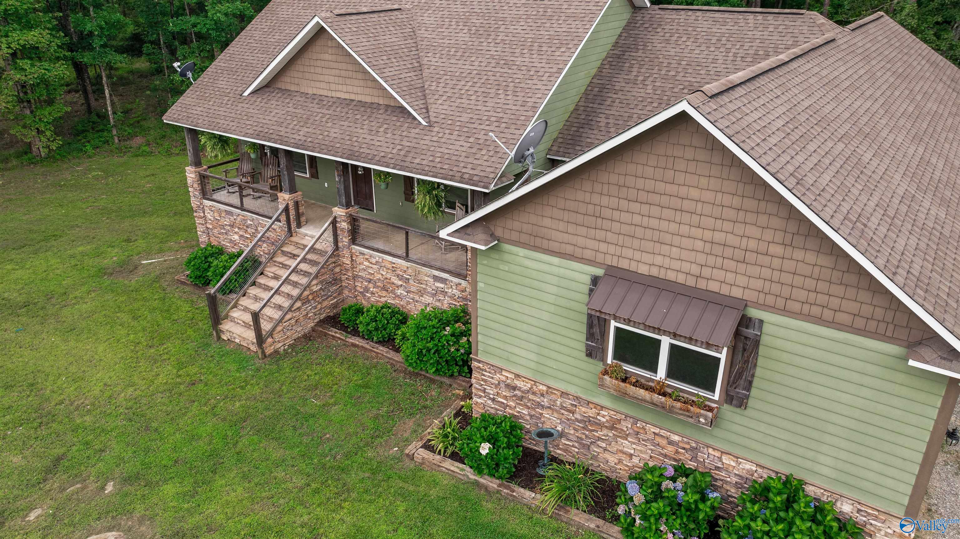 370 Valhalla Road