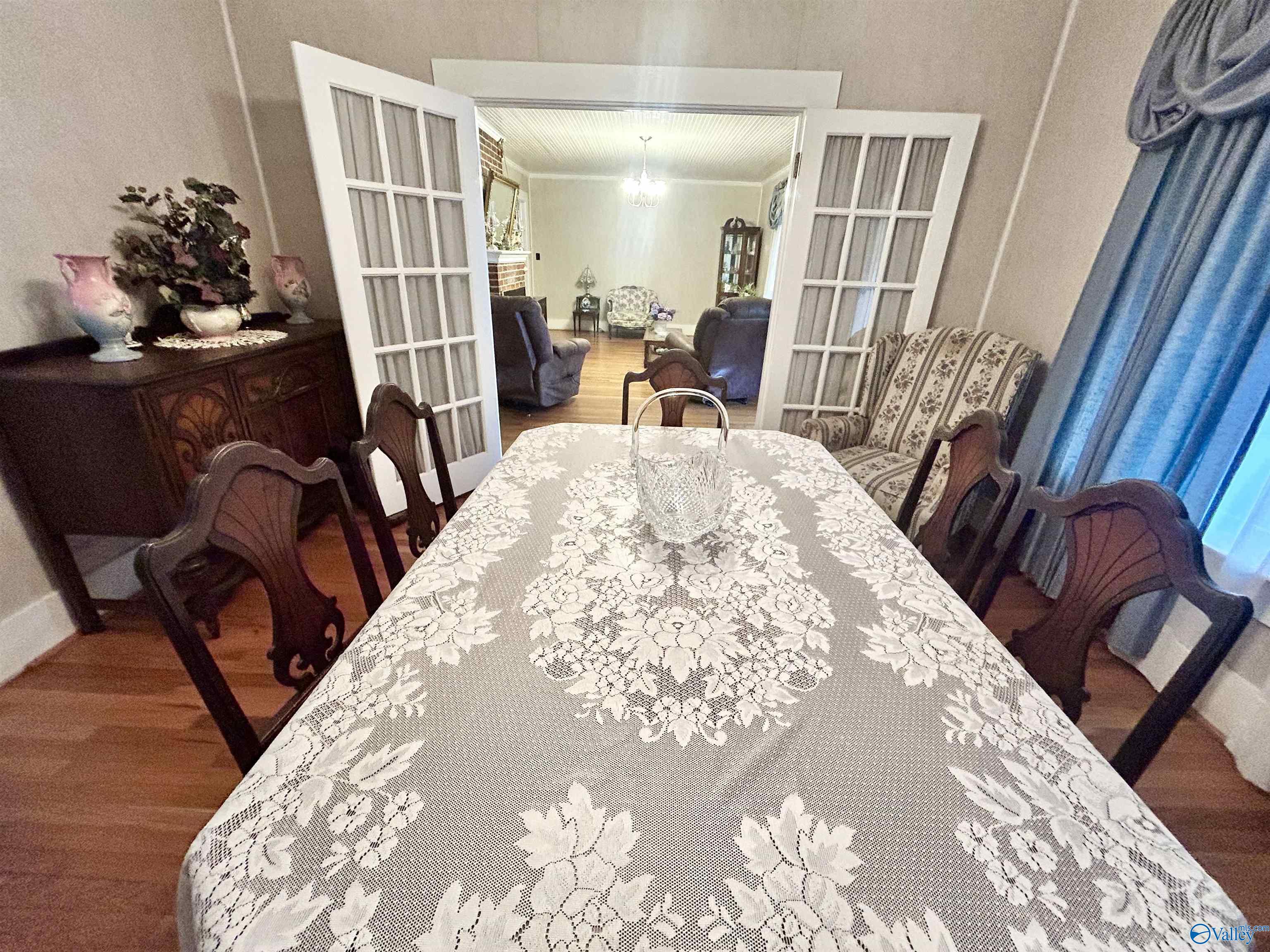 208 County Road 81
