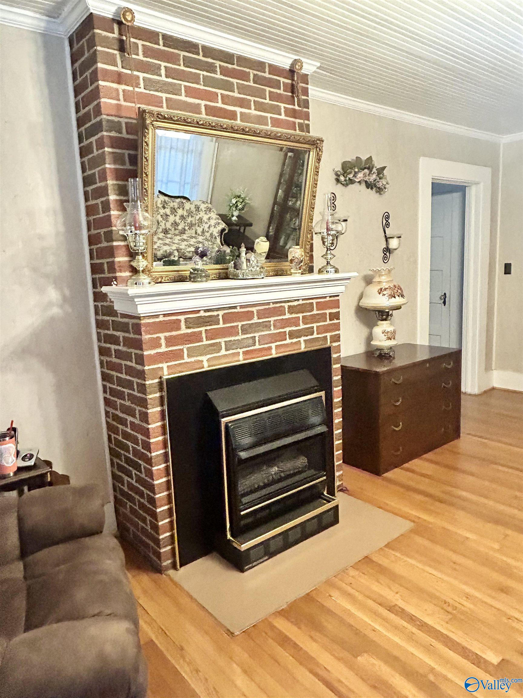 208 County Road 81