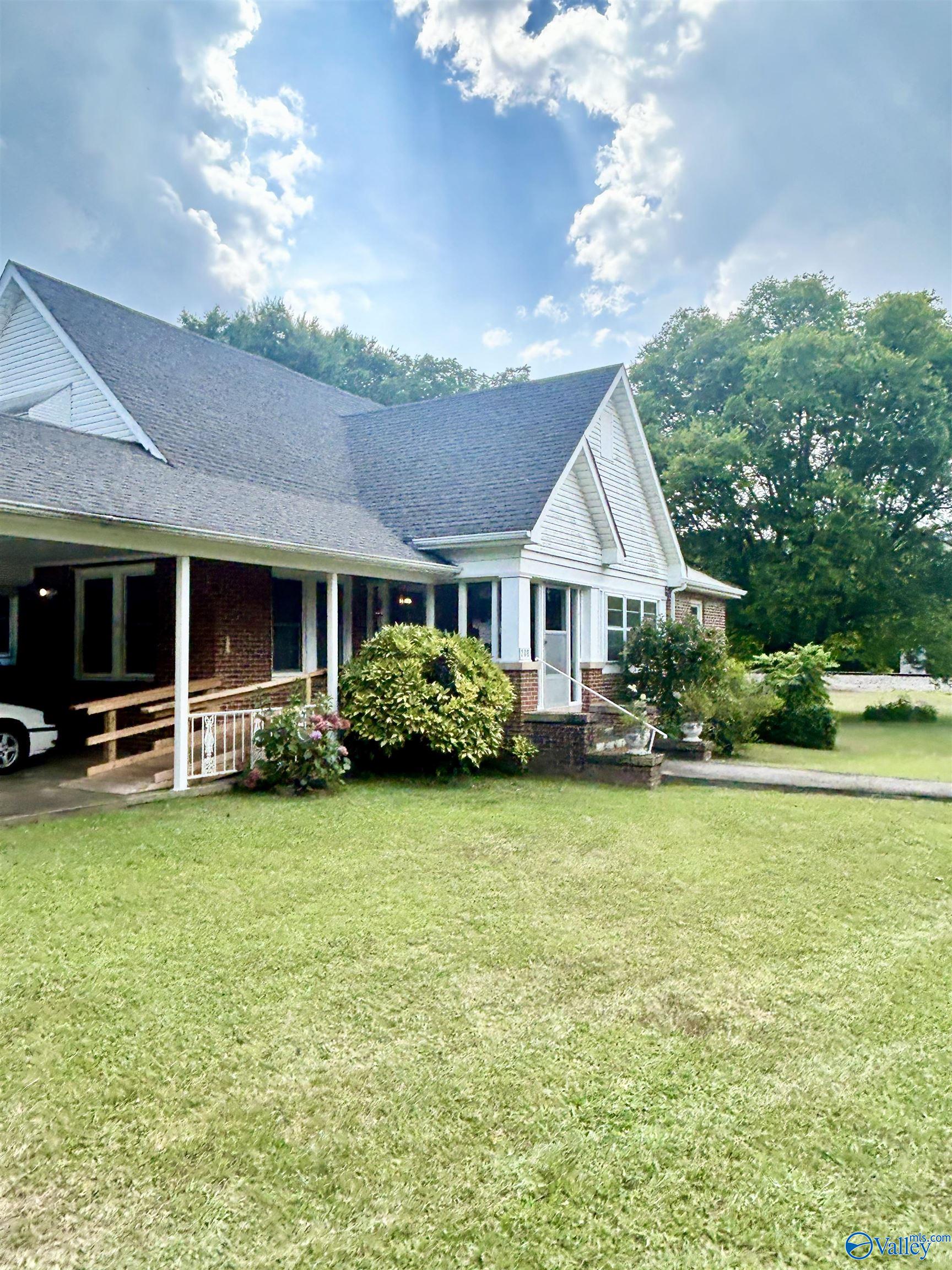 208 County Road 81