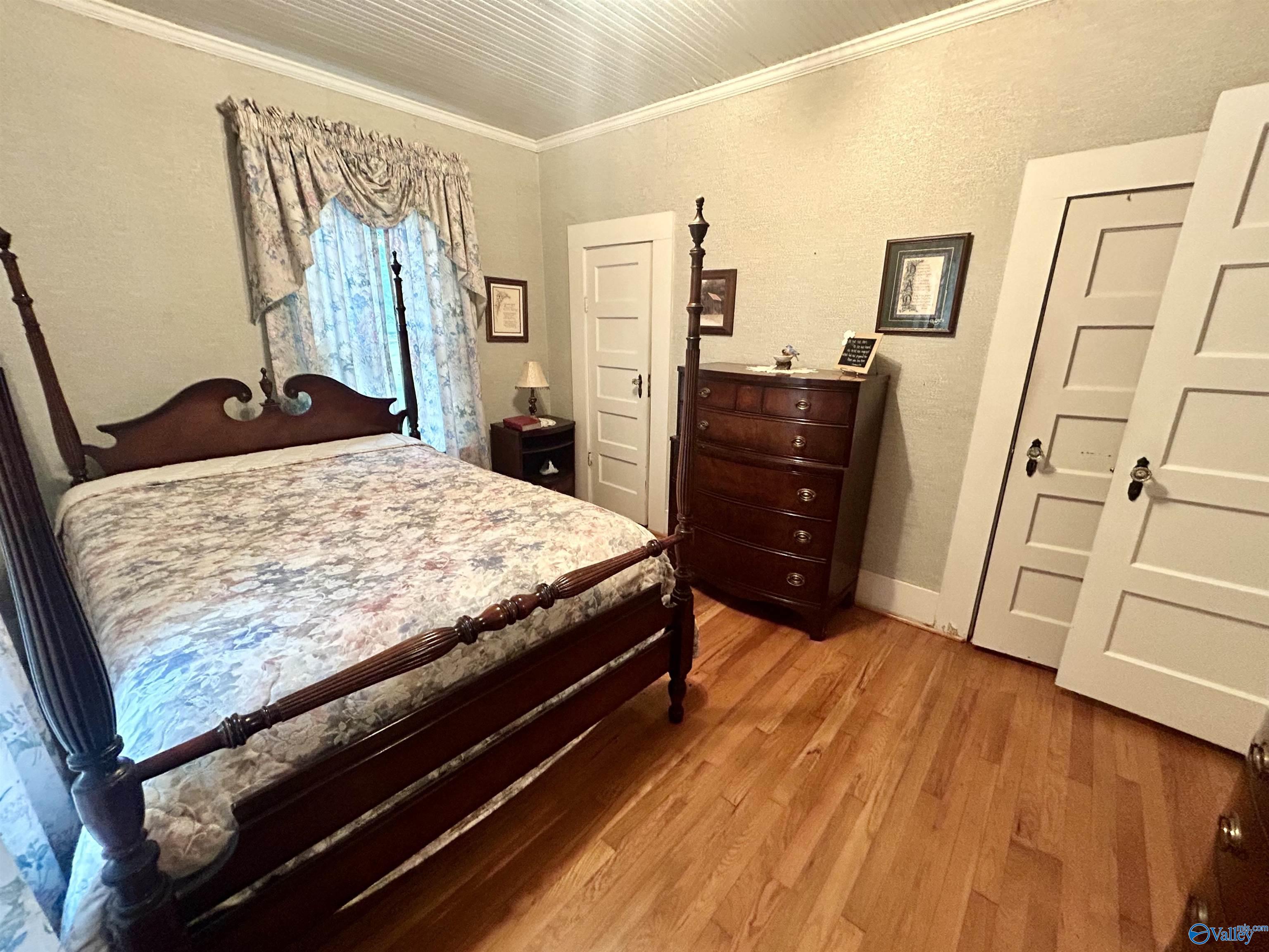 208 County Road 81