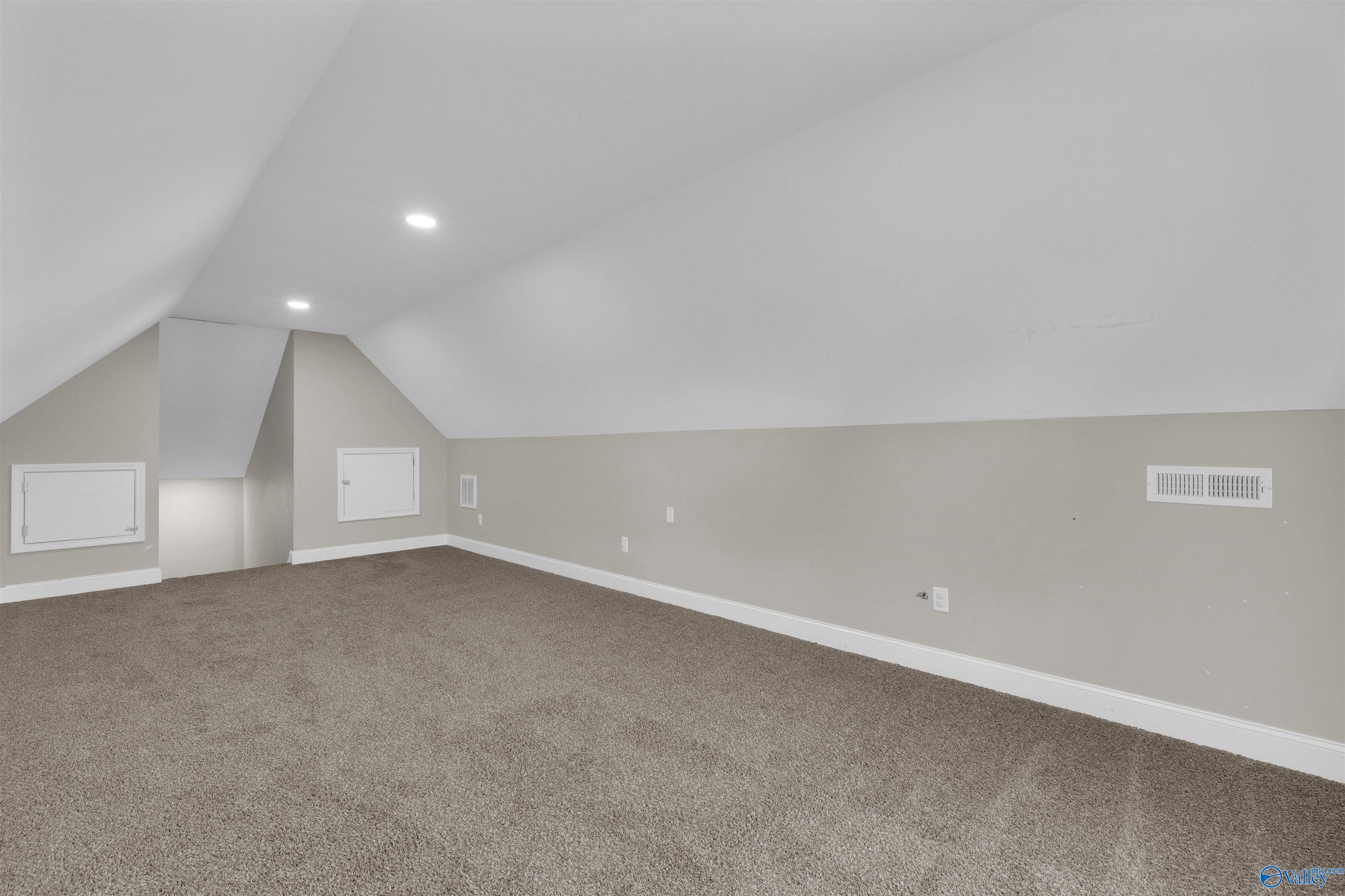 131 Deer Street