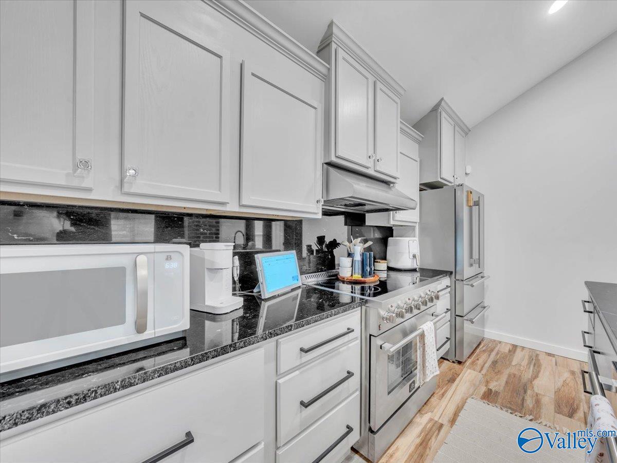 1053 County Road 570