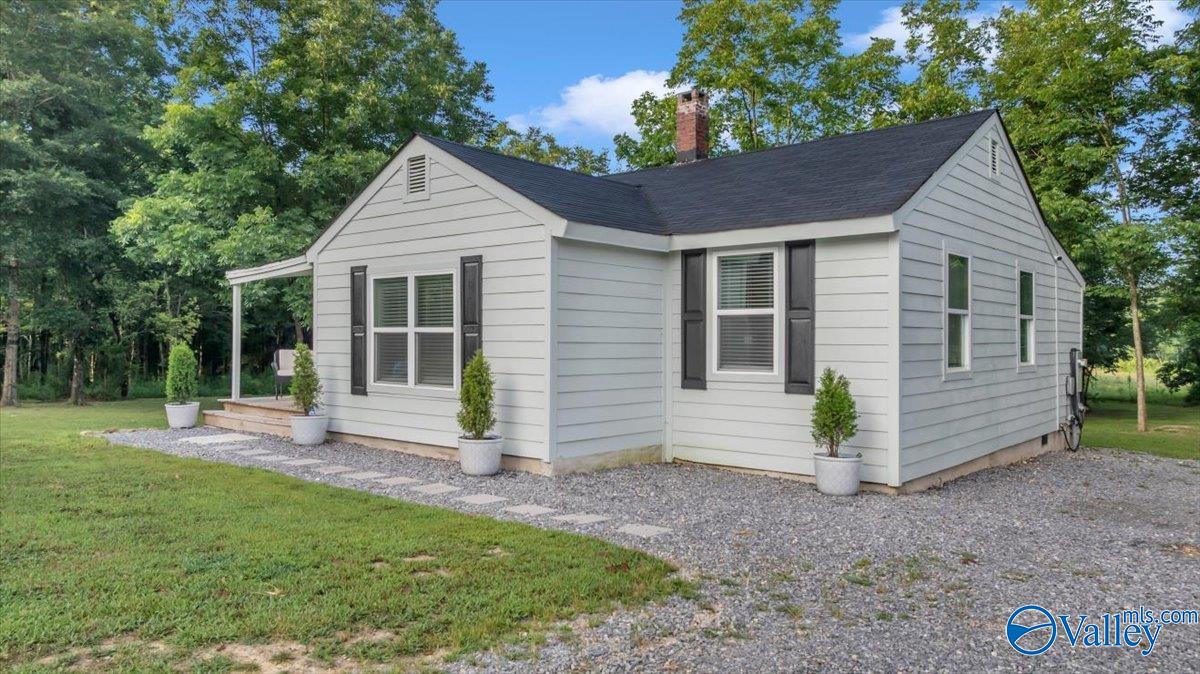 1053 County Road 570