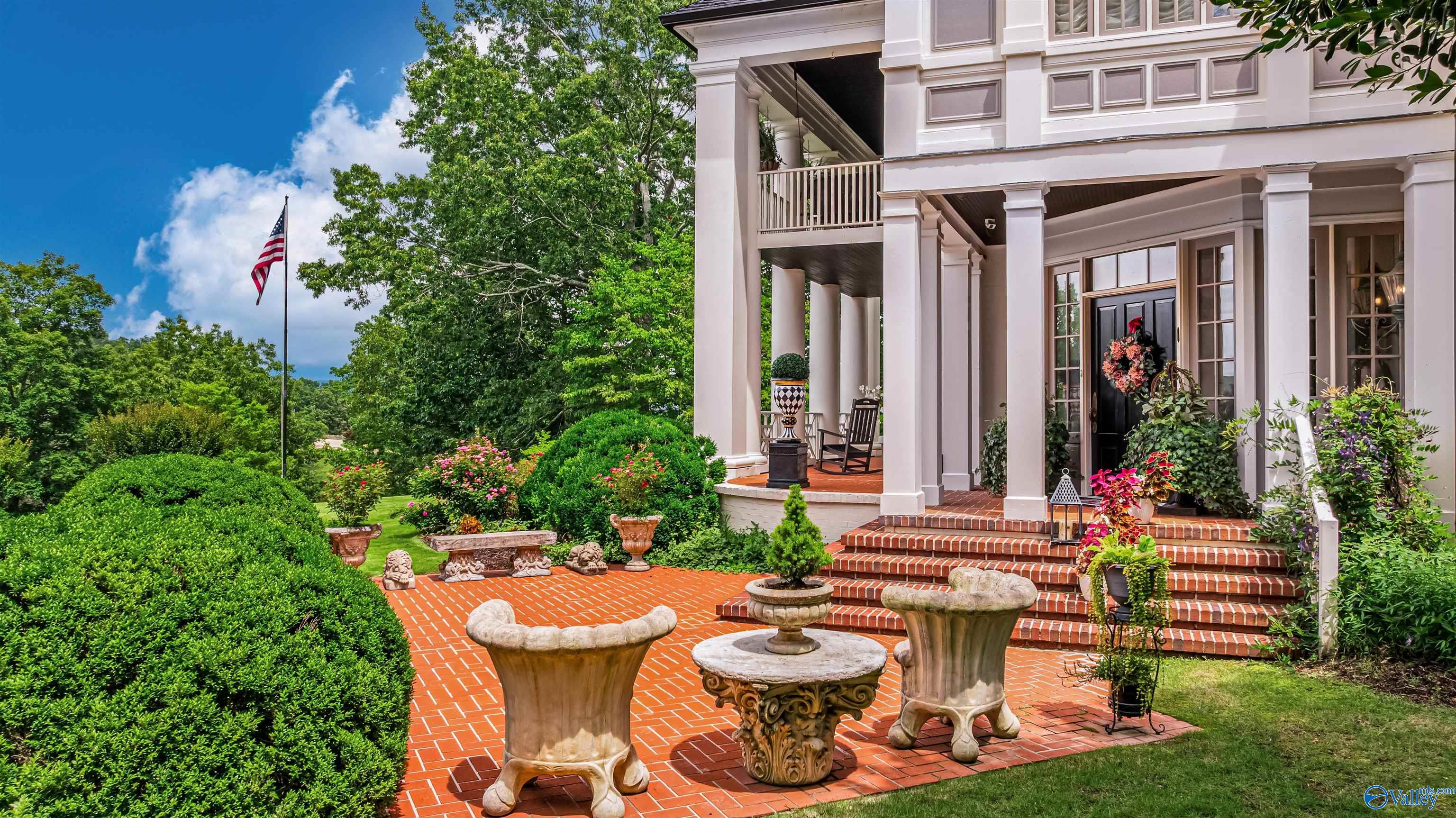 1650 Quail Hollow Road NW