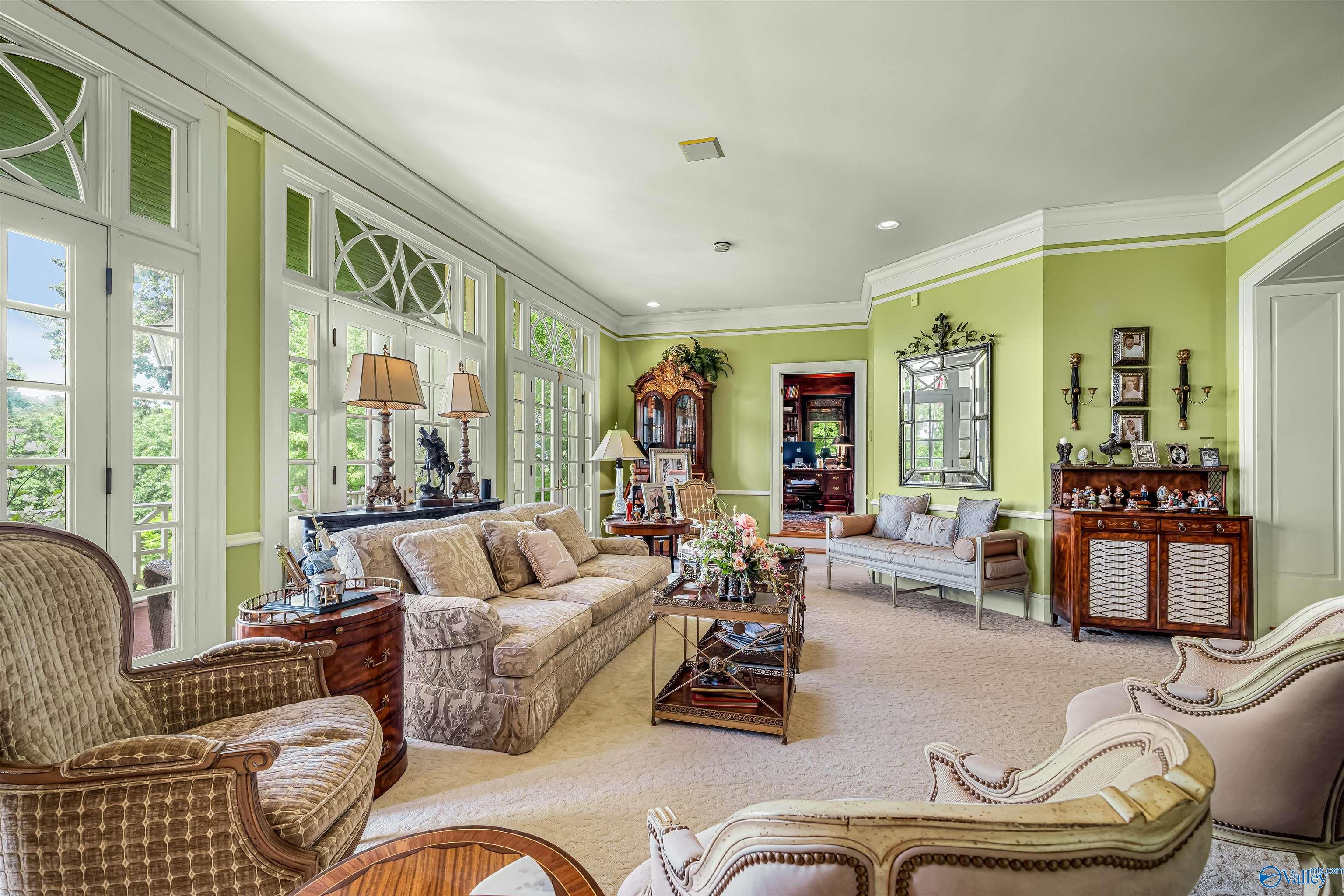 1650 Quail Hollow Road NW