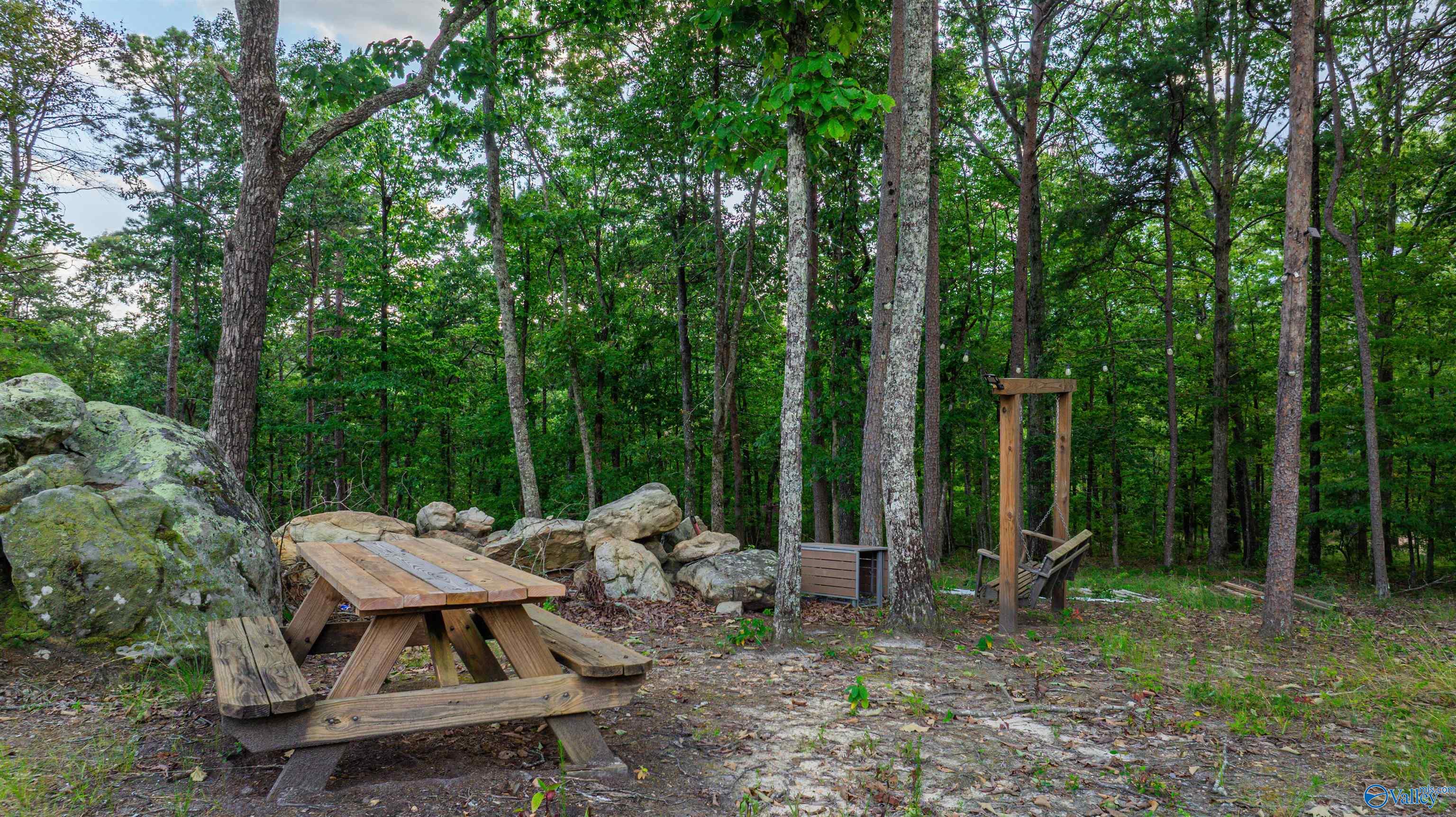 195 County Road 844