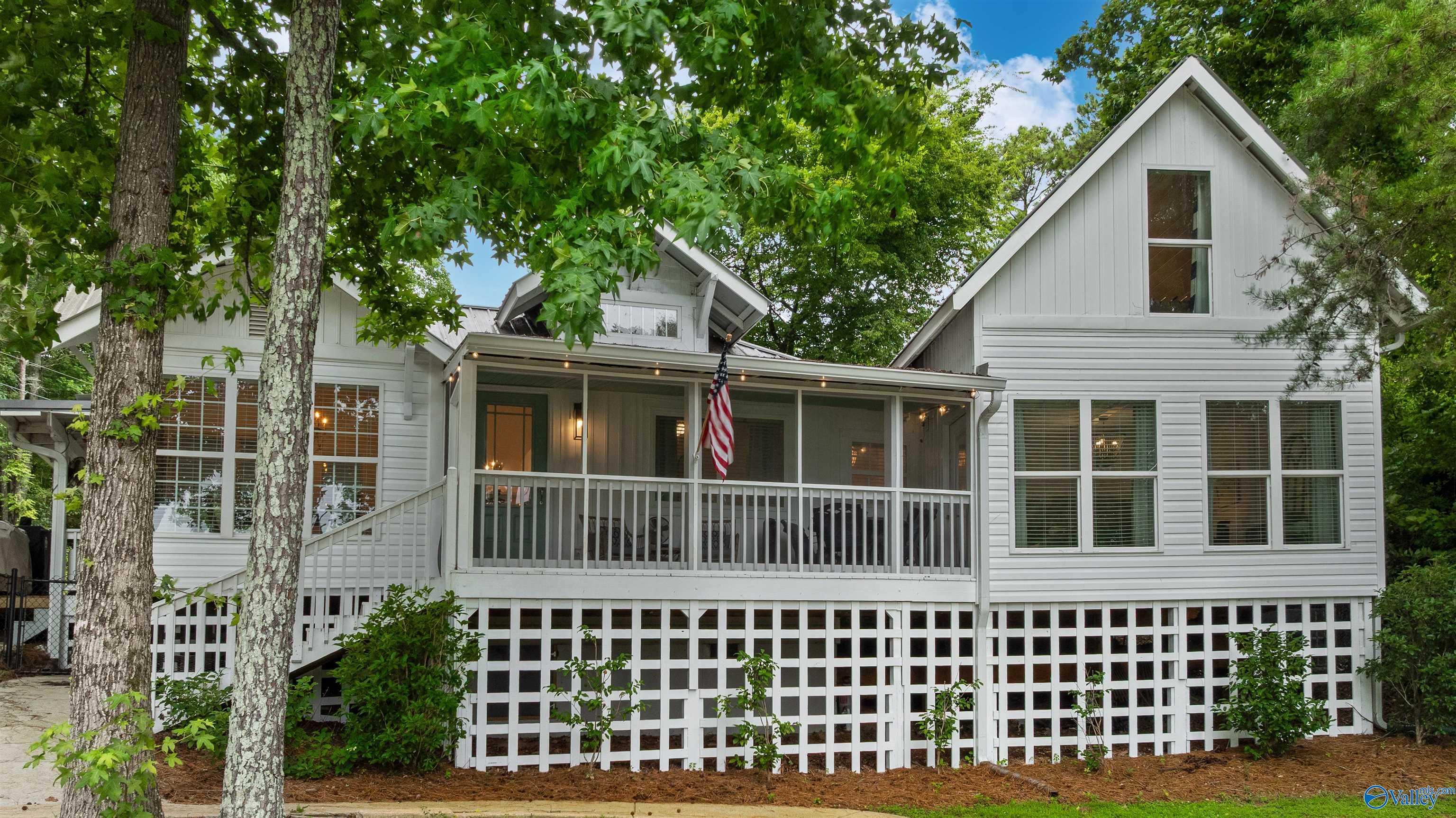 62 County Road 596