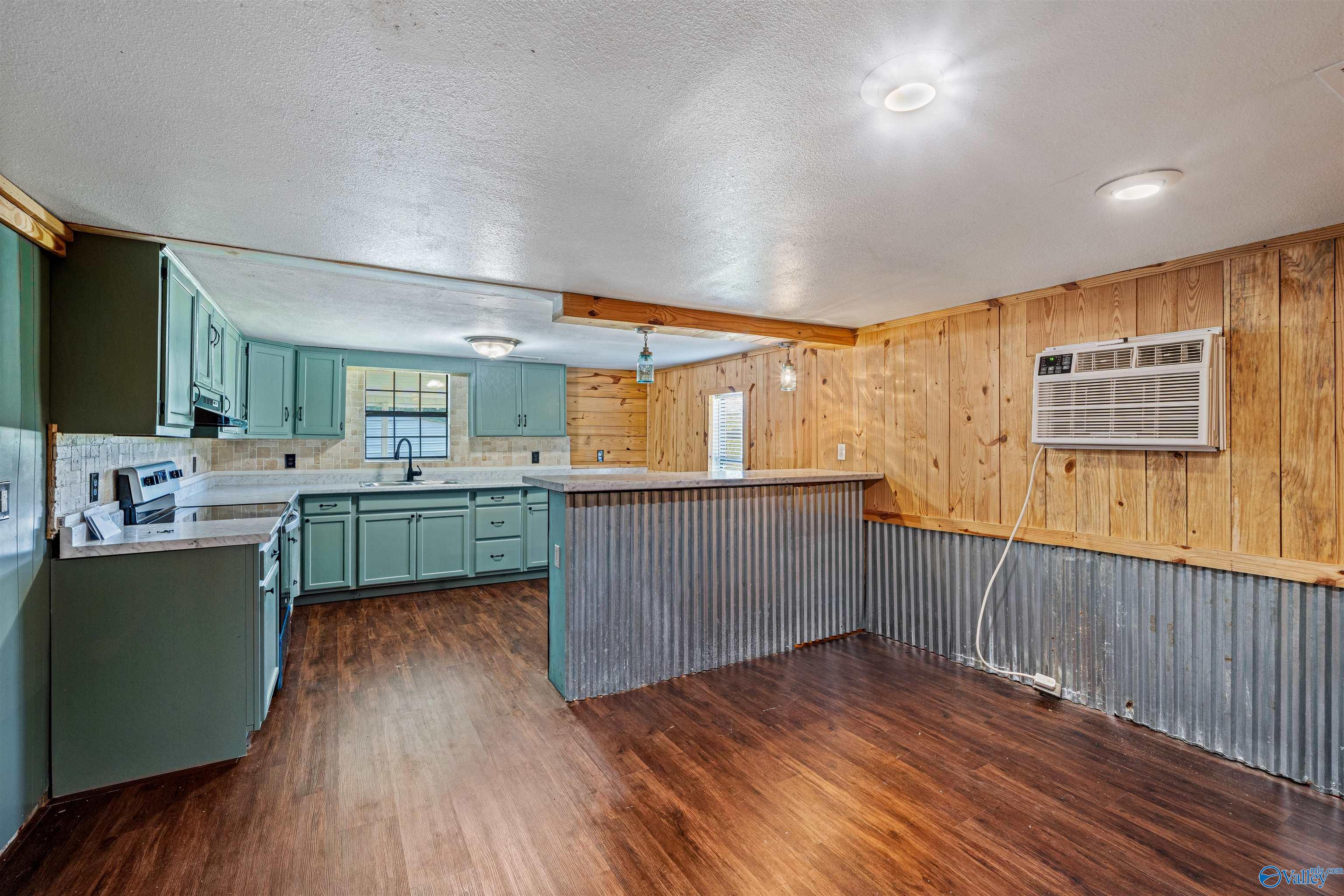780 County Road 134