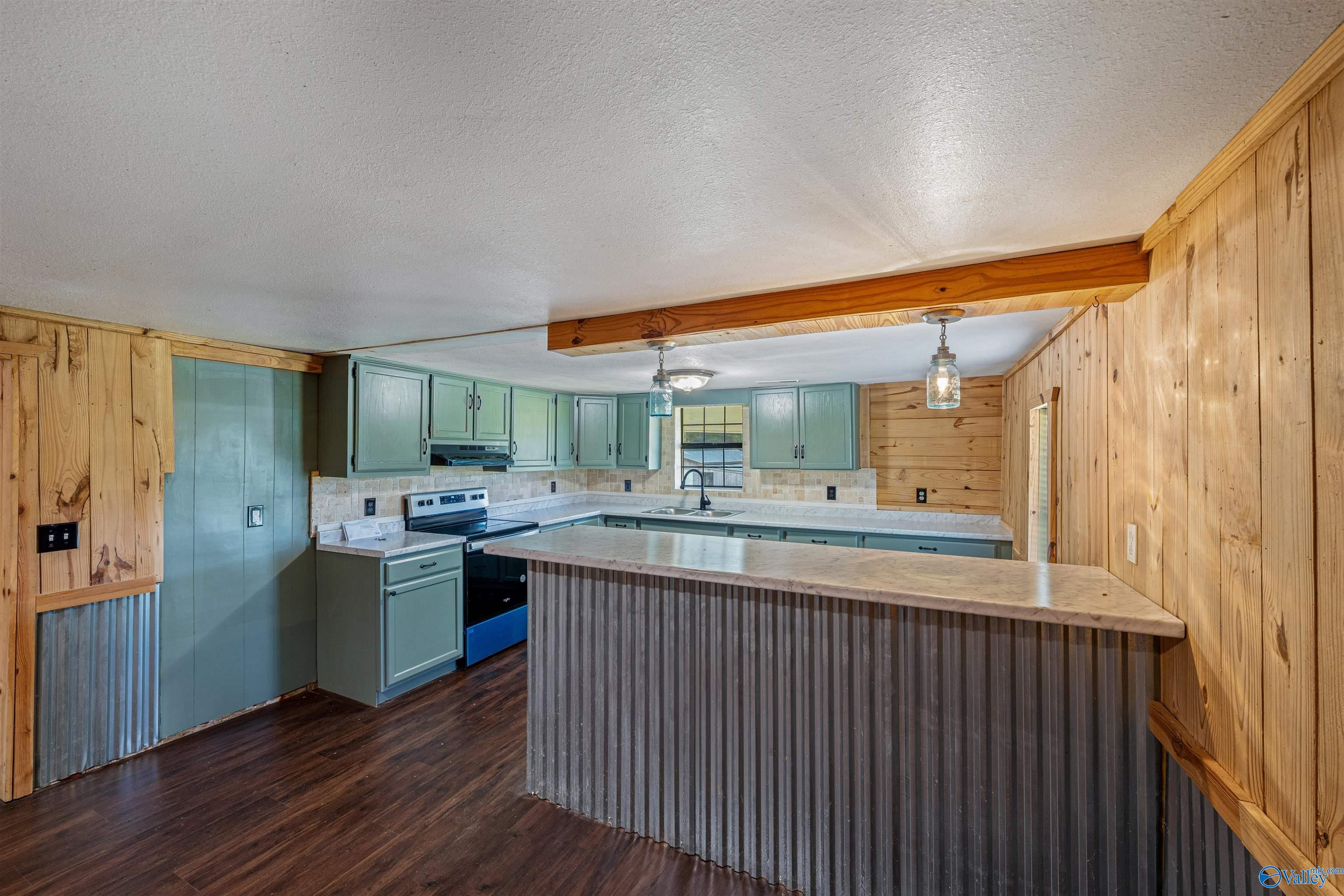 780 County Road 134