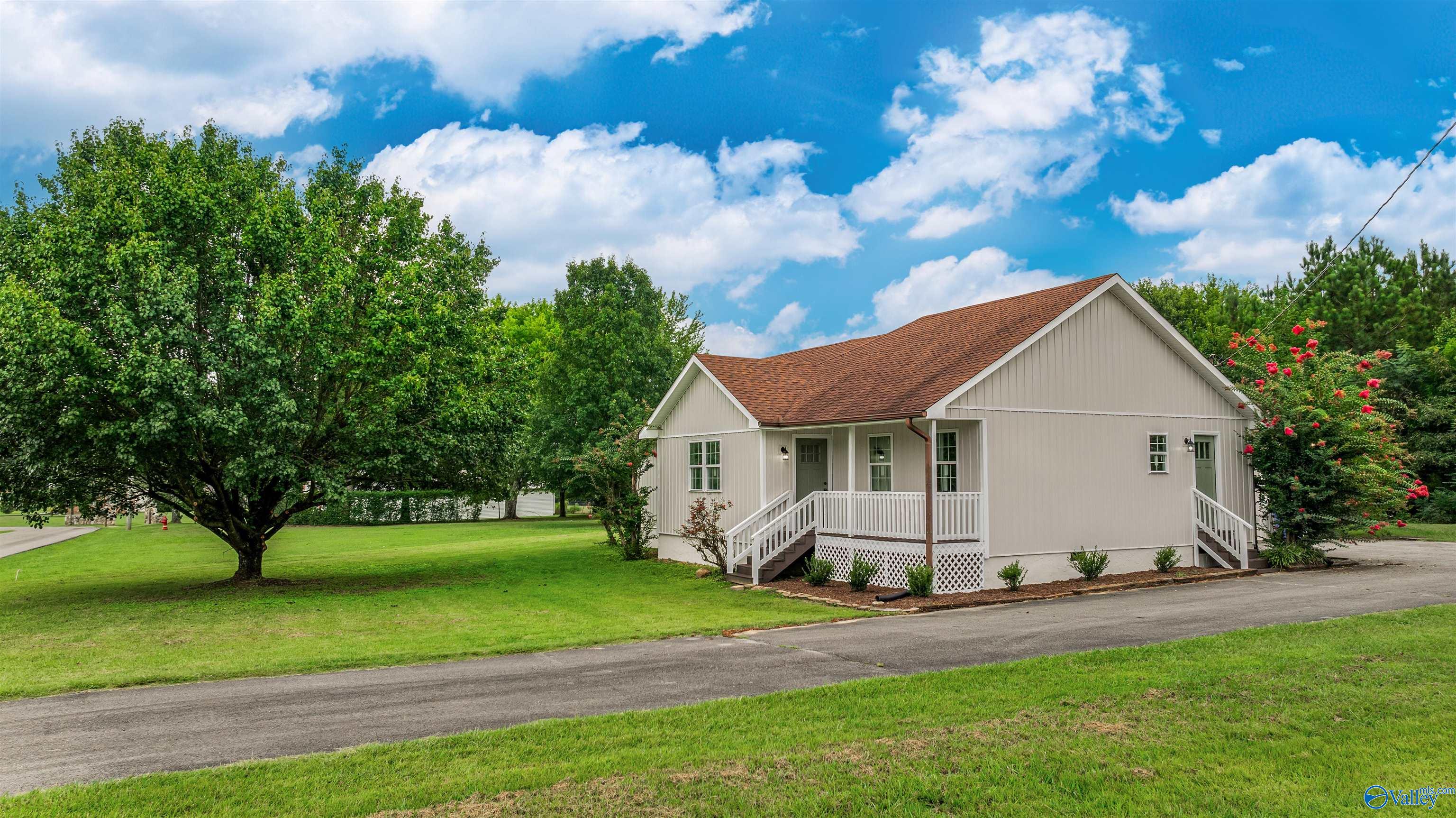 106 Rosewood Lane