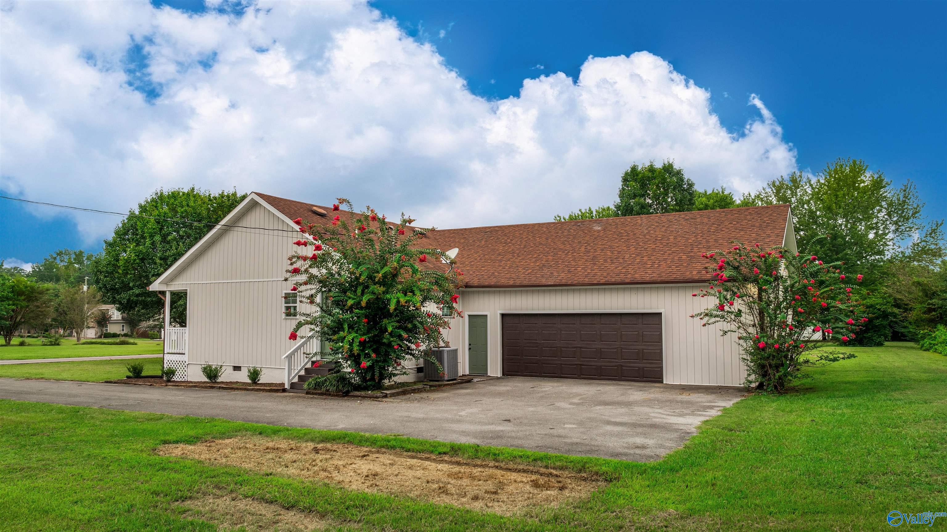 106 Rosewood Lane