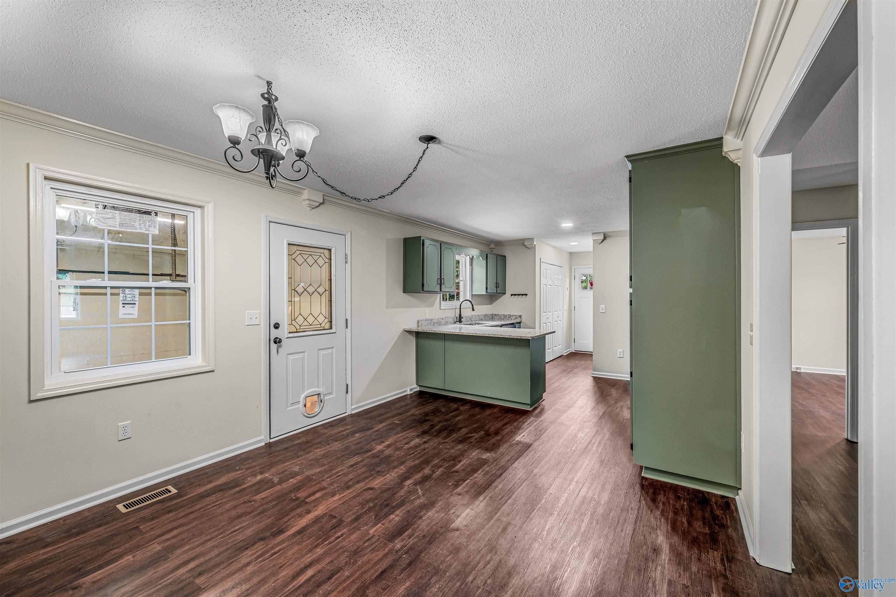 106 Rosewood Lane