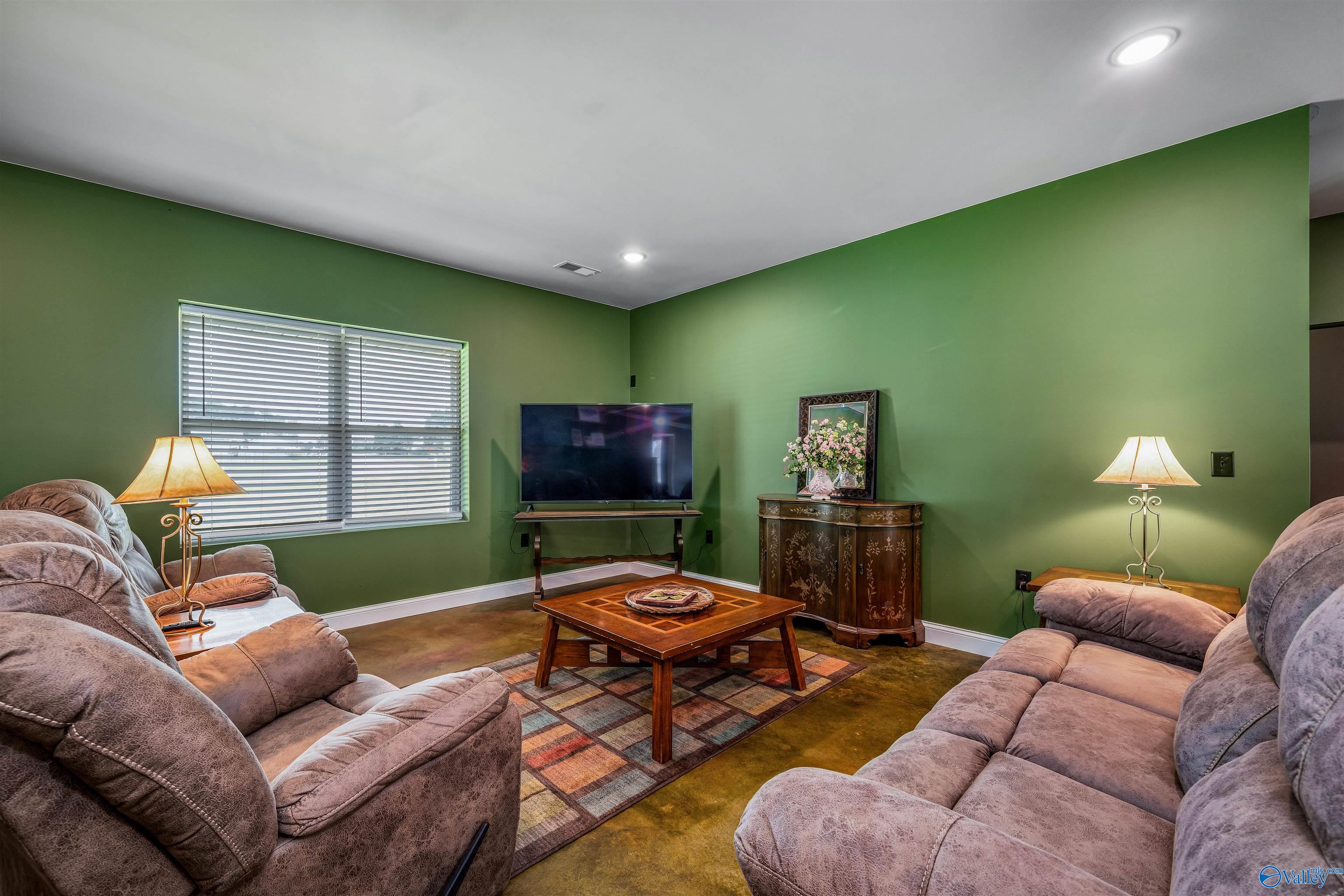 251 Morgan Lane