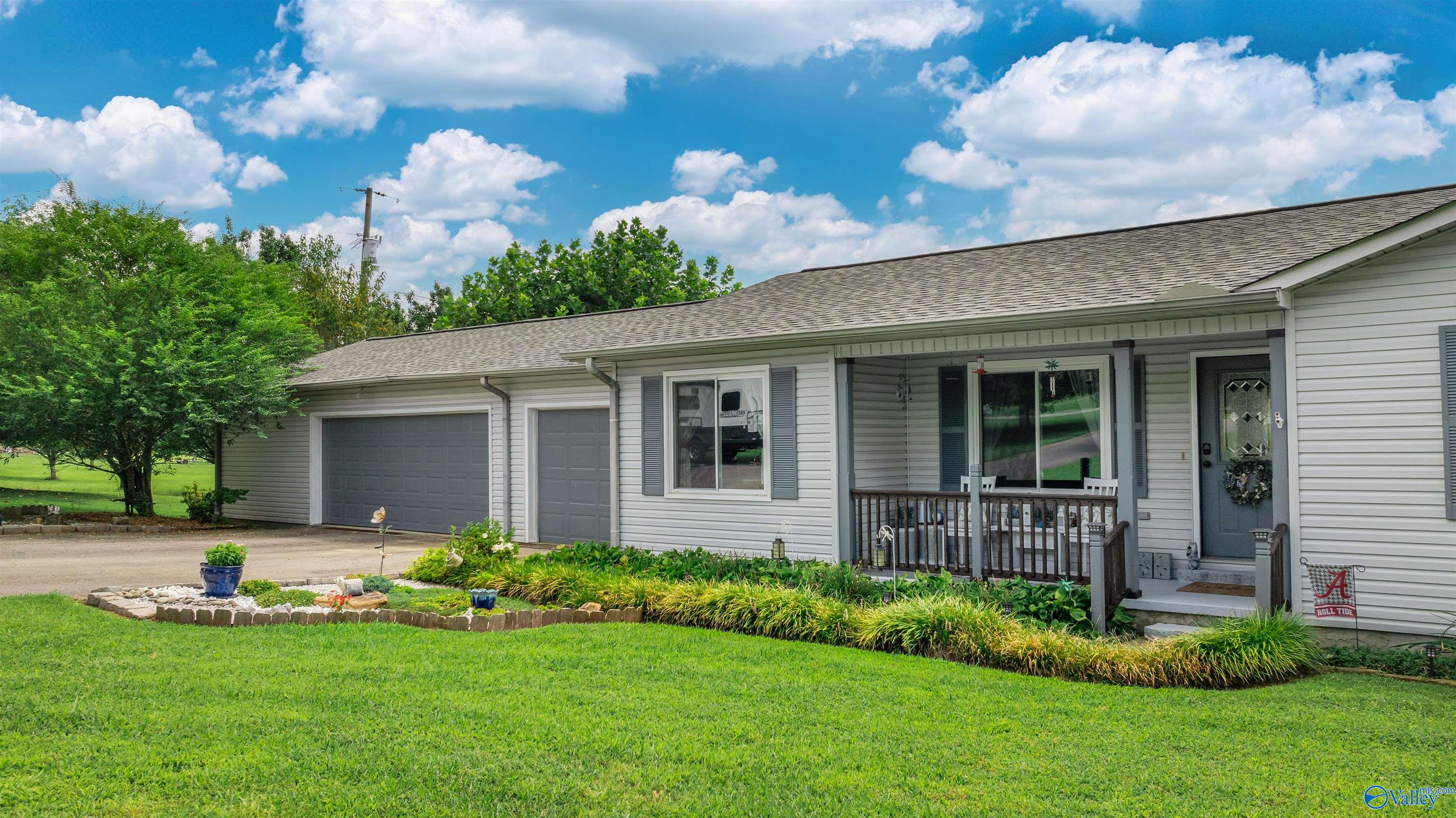 1921 Dogtown Road SE