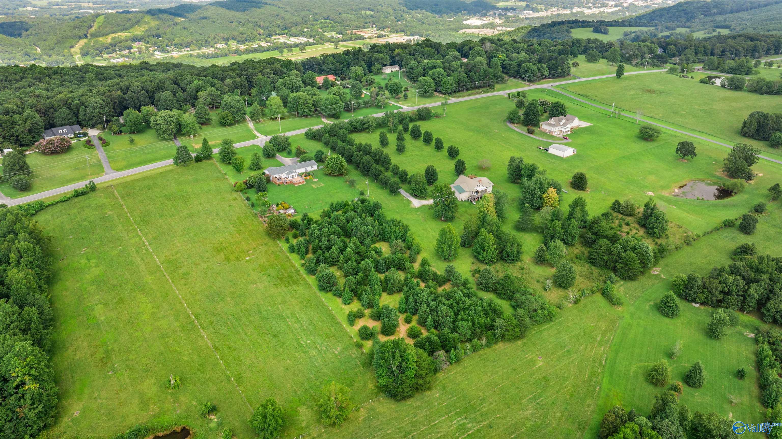 1921 Dogtown Road SE