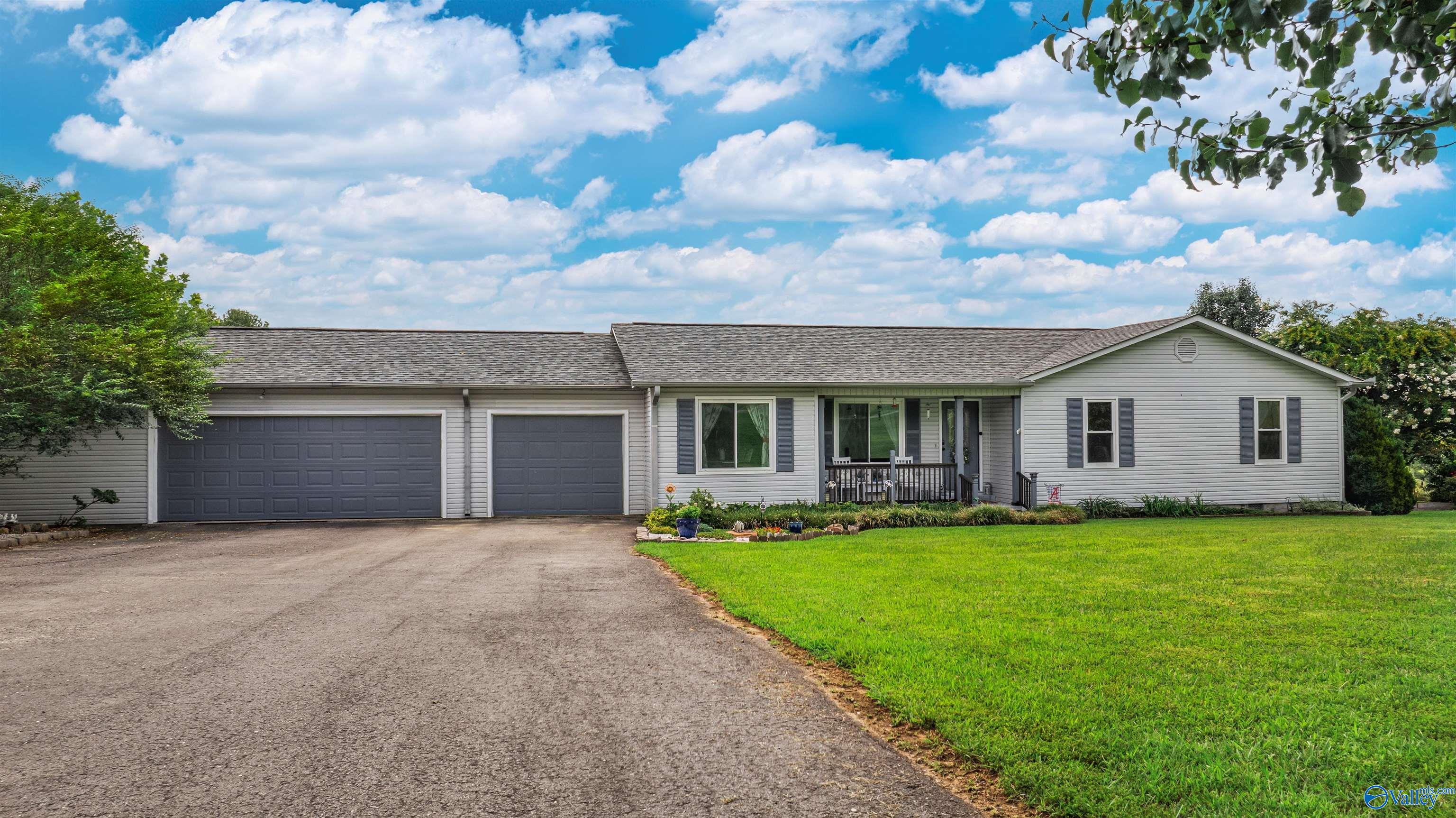1921 Dogtown Road SE