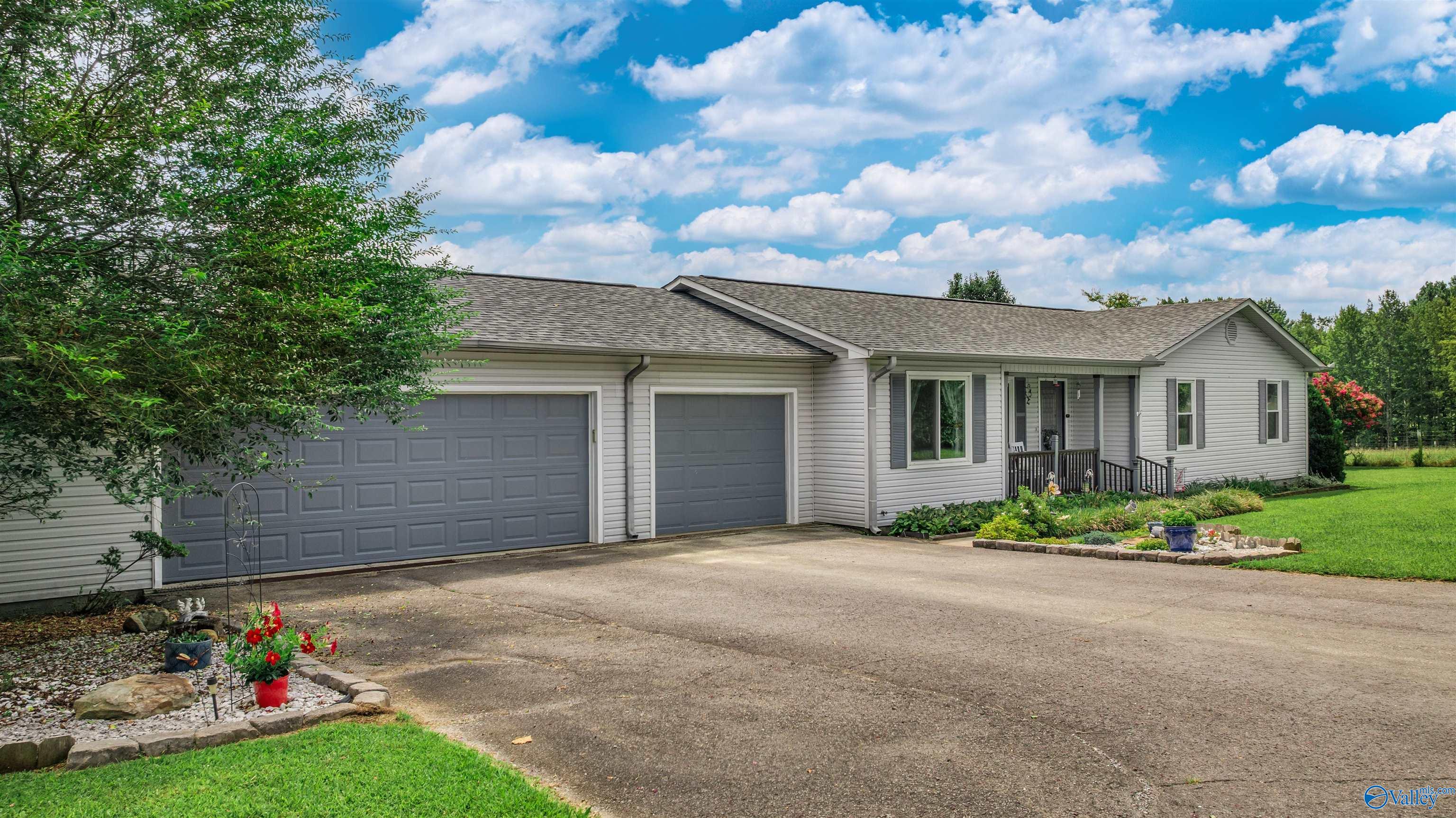 1921 Dogtown Road SE