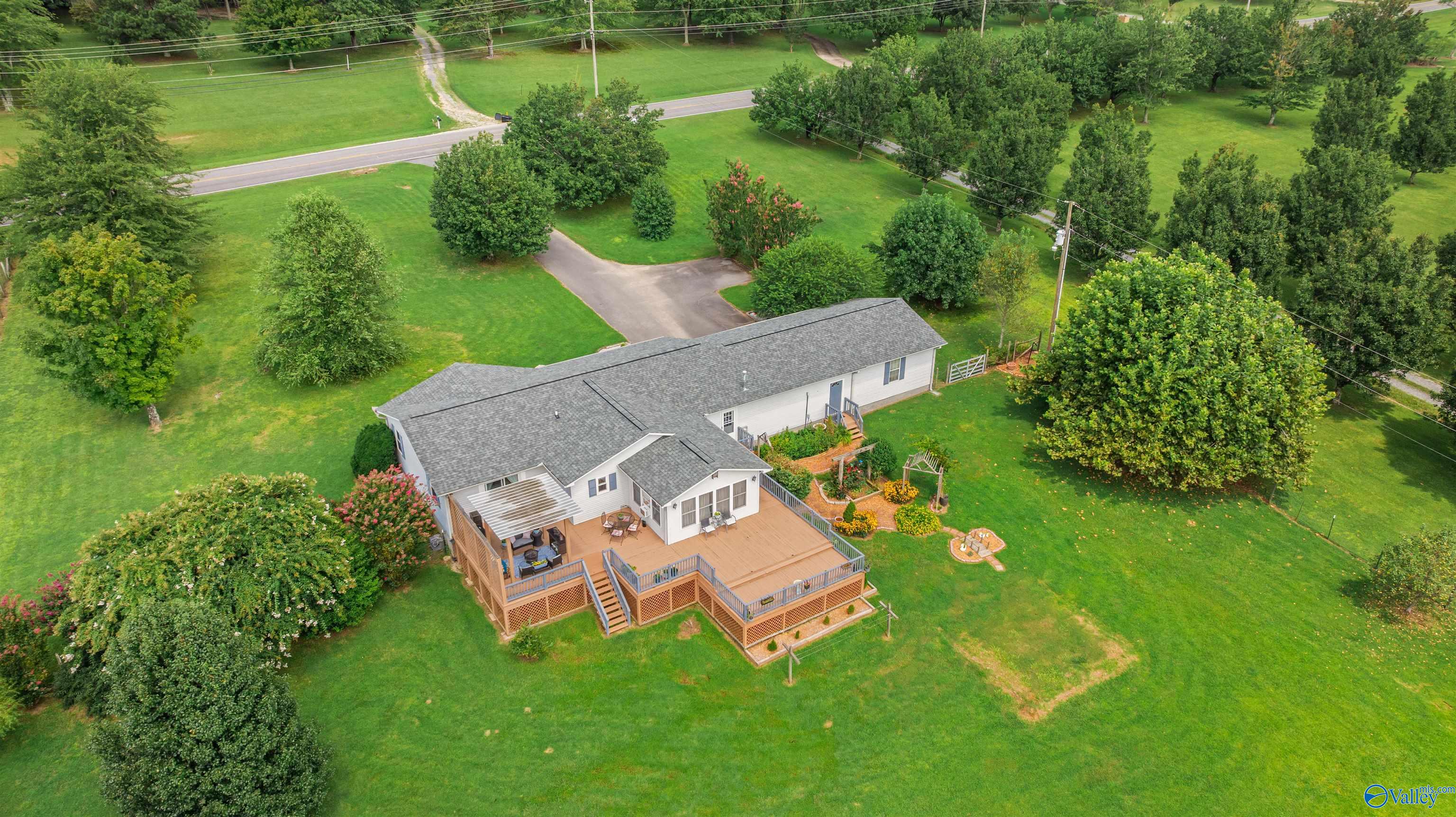 1921 Dogtown Road SE
