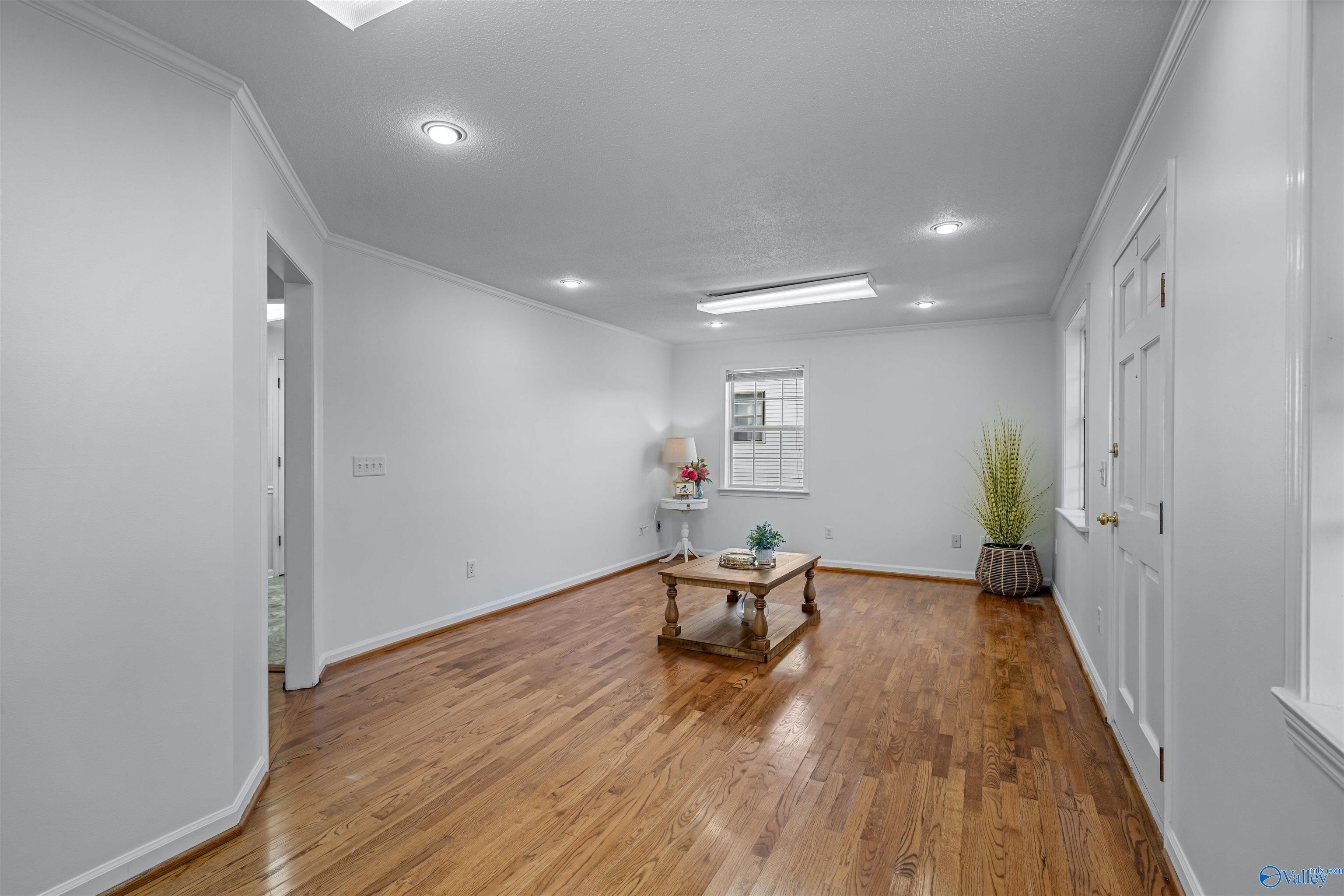 1400 Grand Avenue