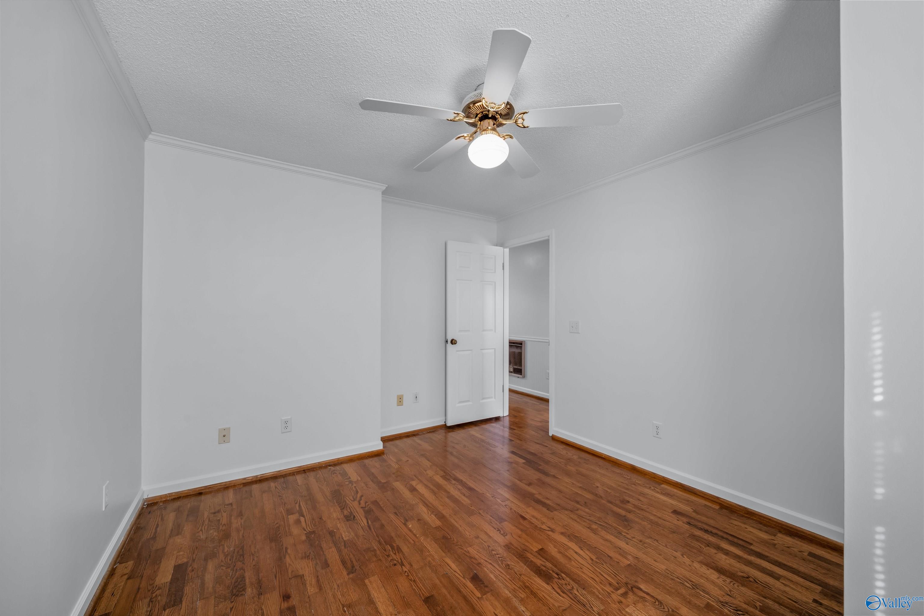 1400 Grand Avenue