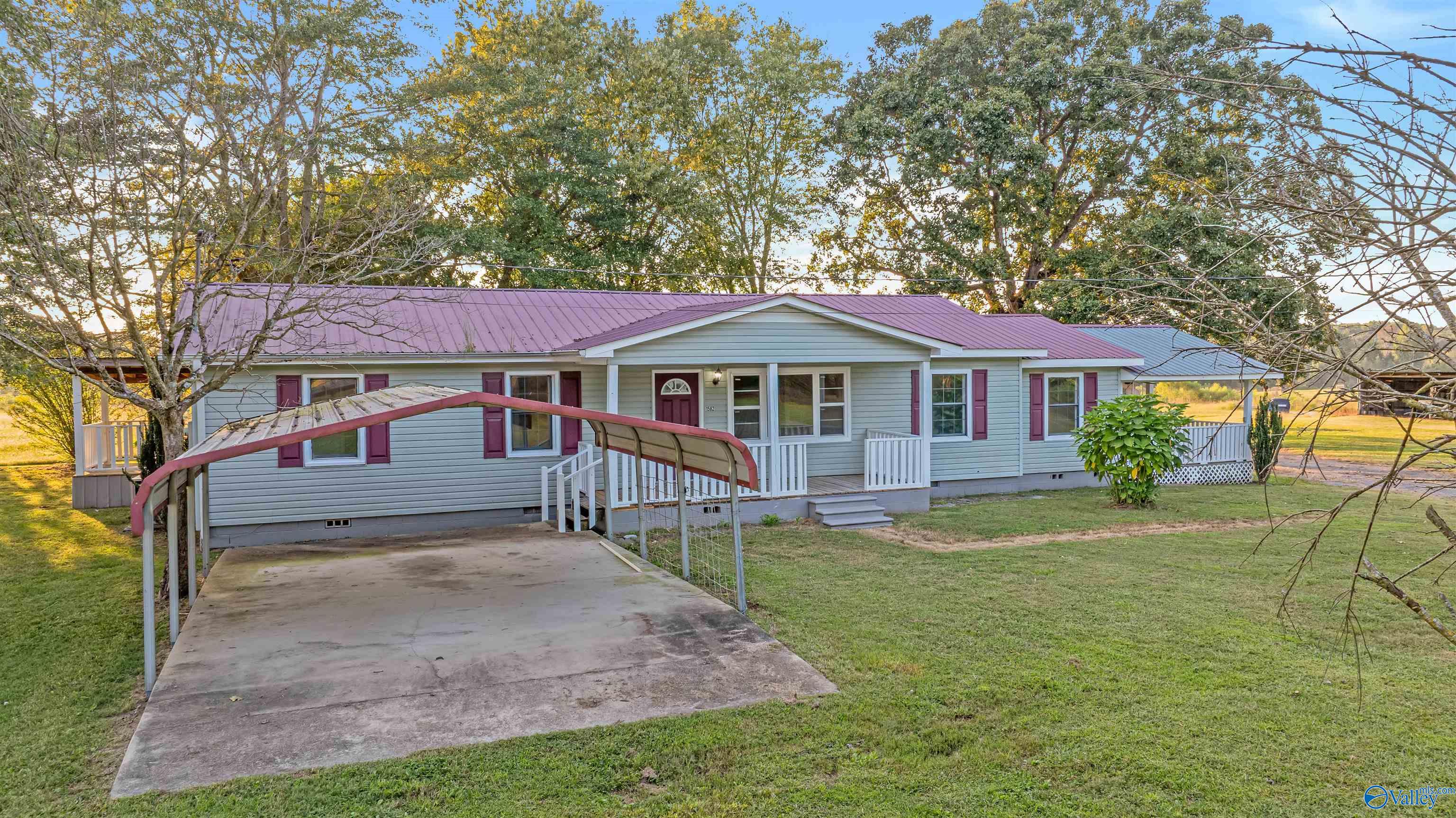 1582 County Road 508