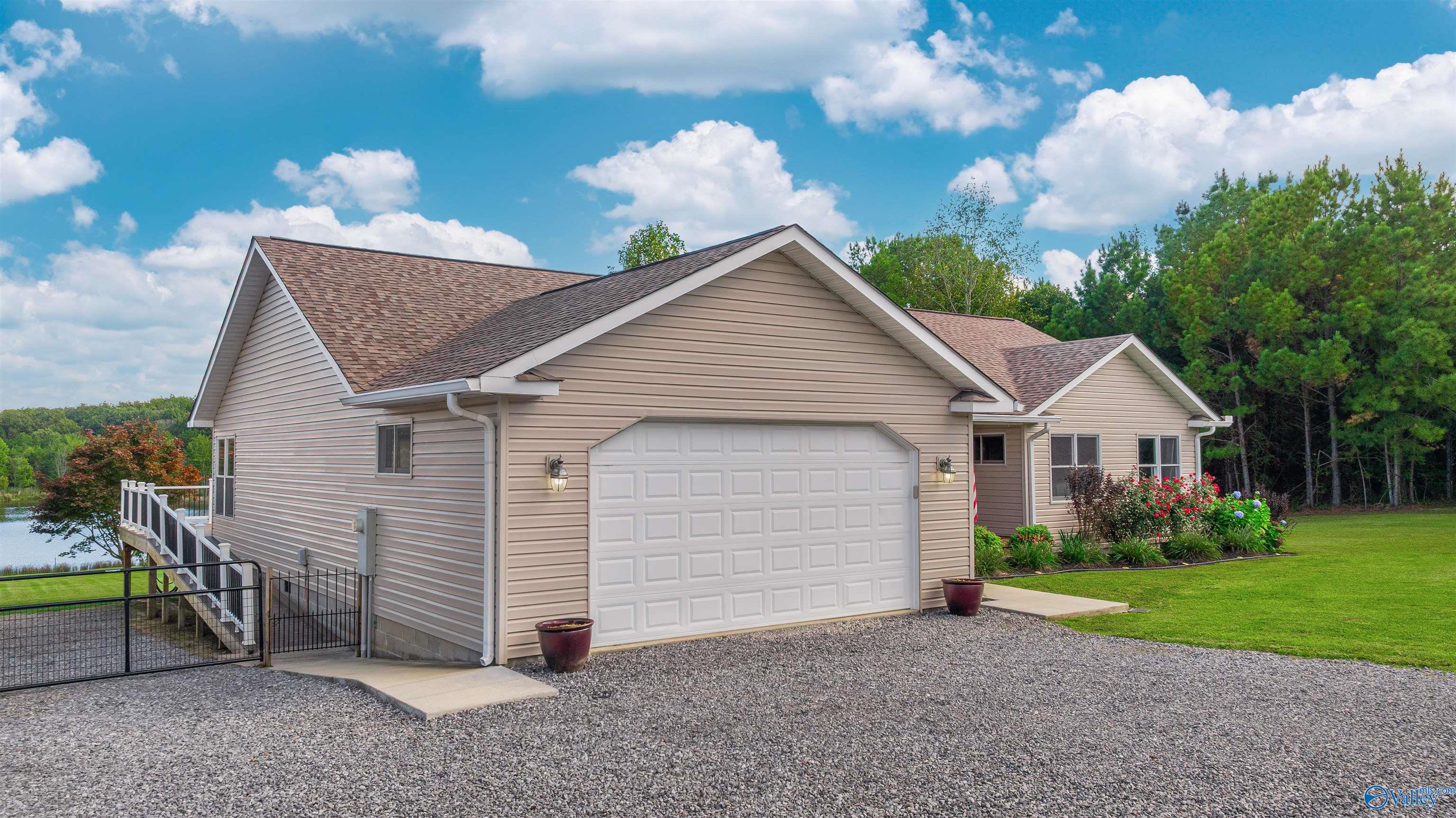 1509 Dogtown Road