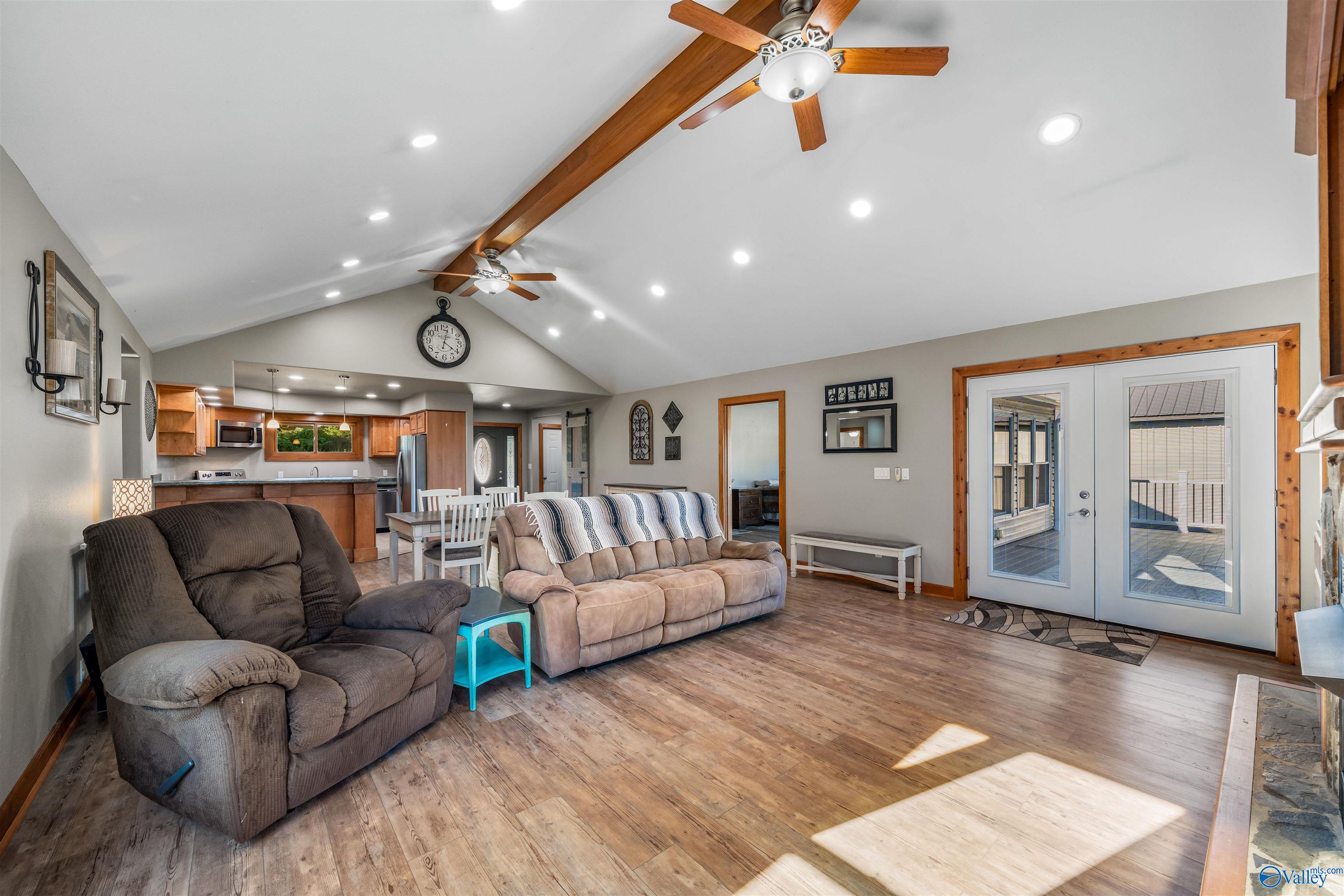 1509 Dogtown Road