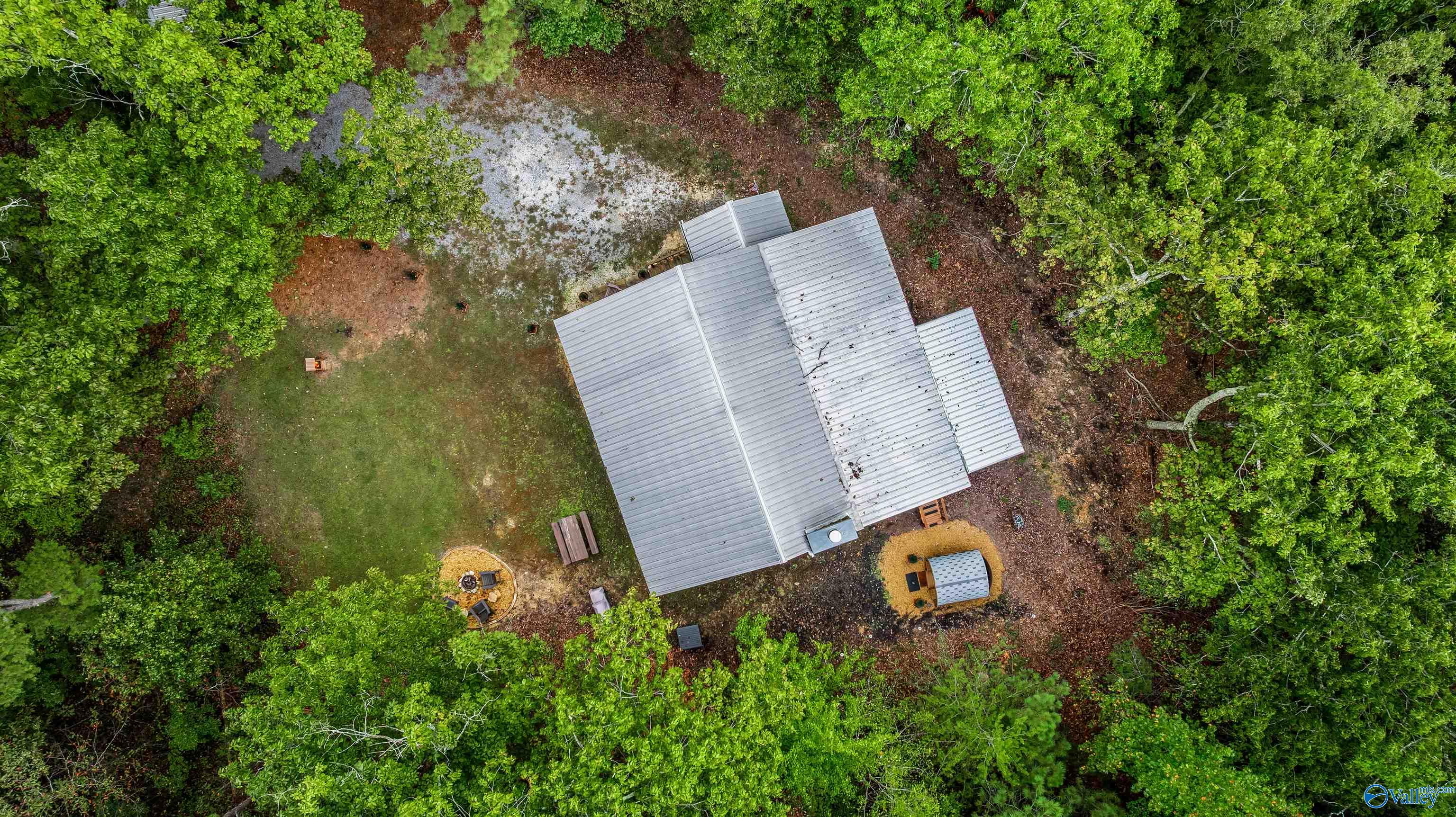 1600 County Road 103