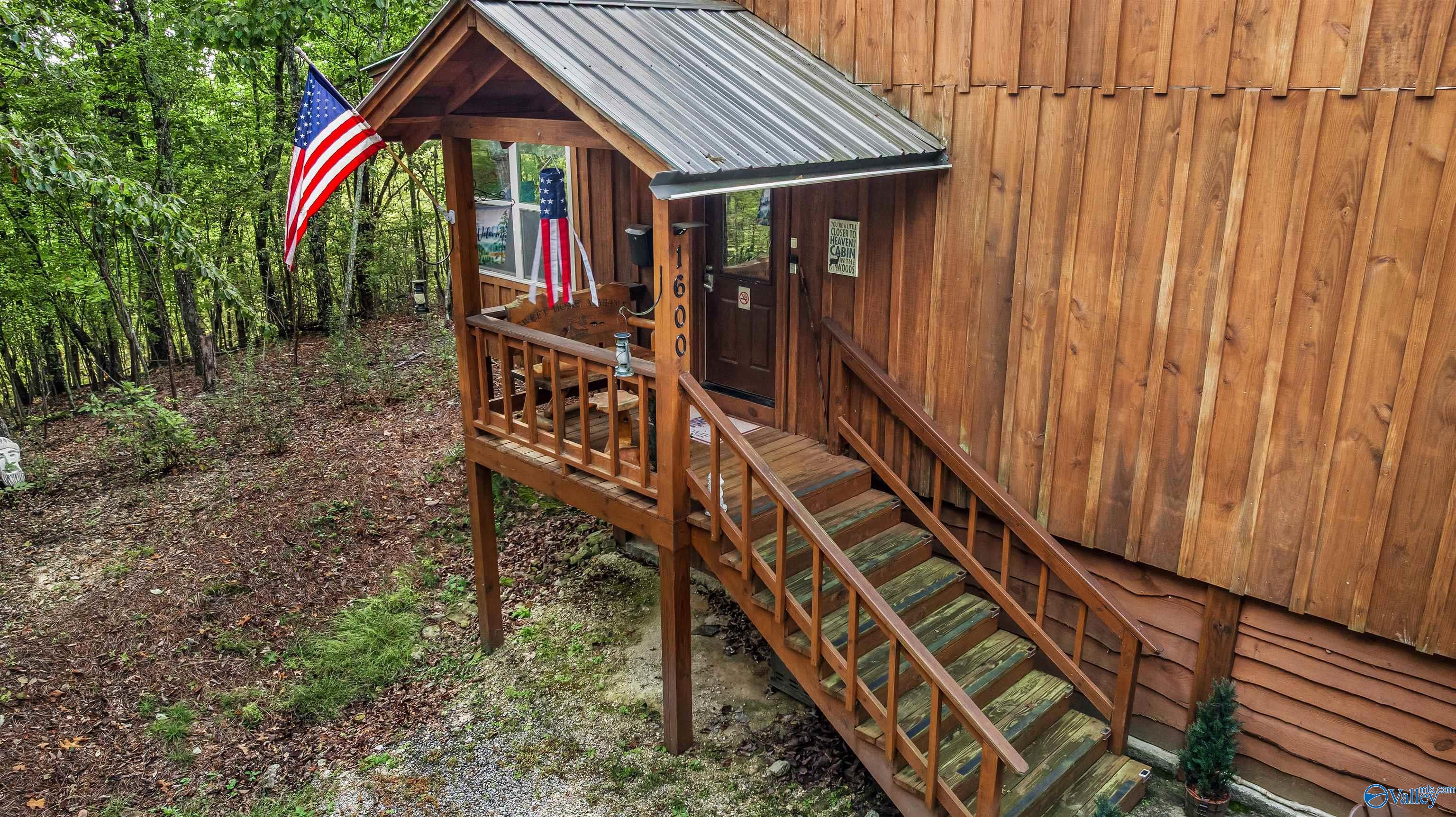 1600 County Road 103