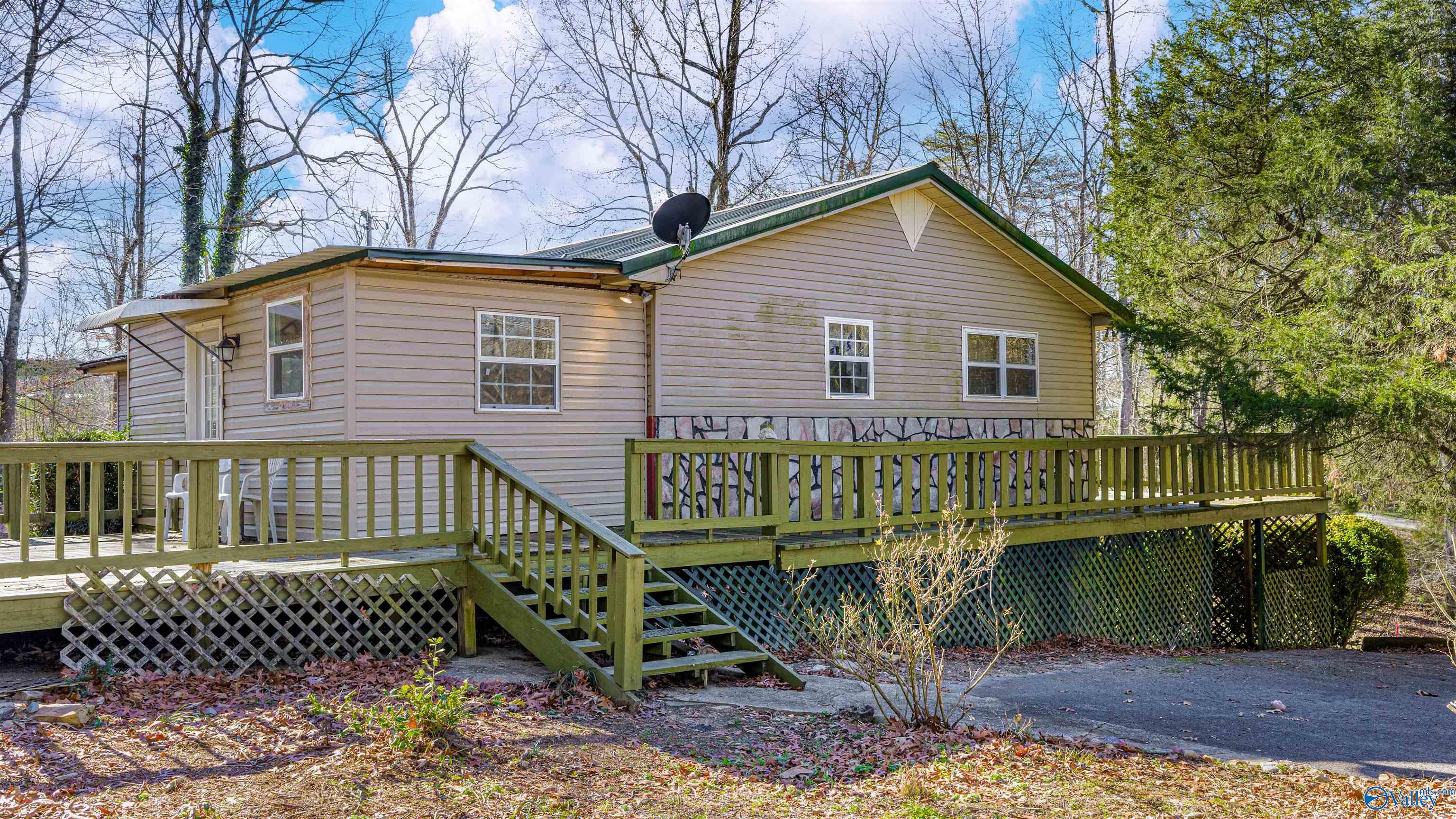 1115 County Road 358